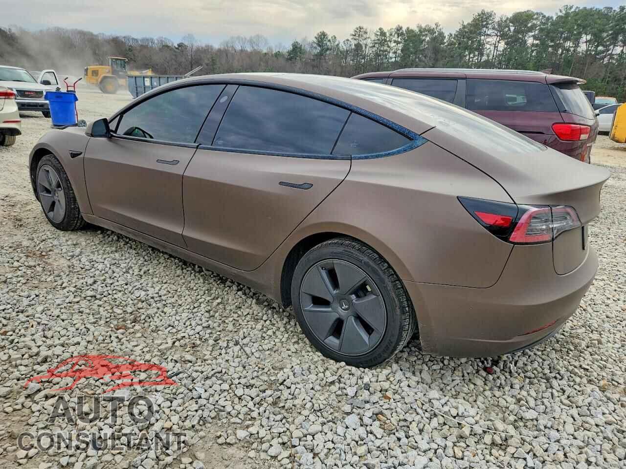 TESLA MODEL 3 2021 - 5YJ3E1EA4MF083252