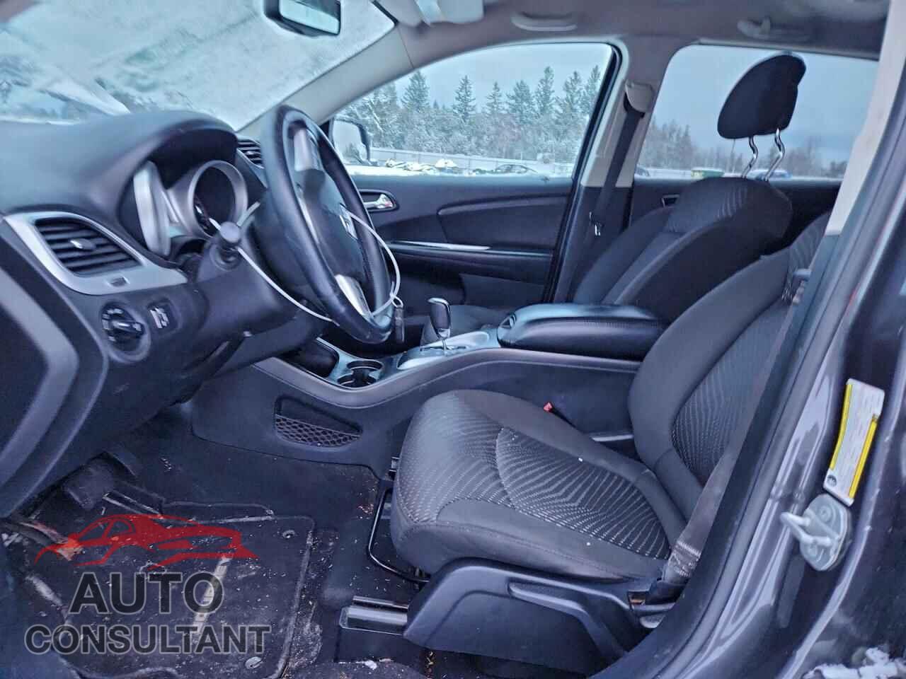 DODGE JOURNEY 2015 - 3C4PDCCG5FT576577