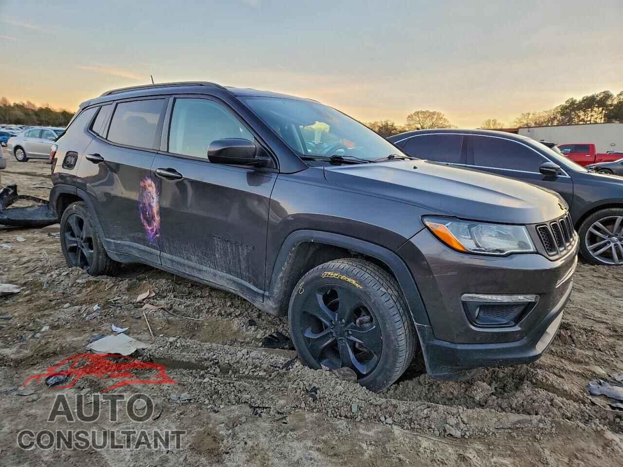 JEEP COMPASS 2018 - 3C4NJDBB5JT313476