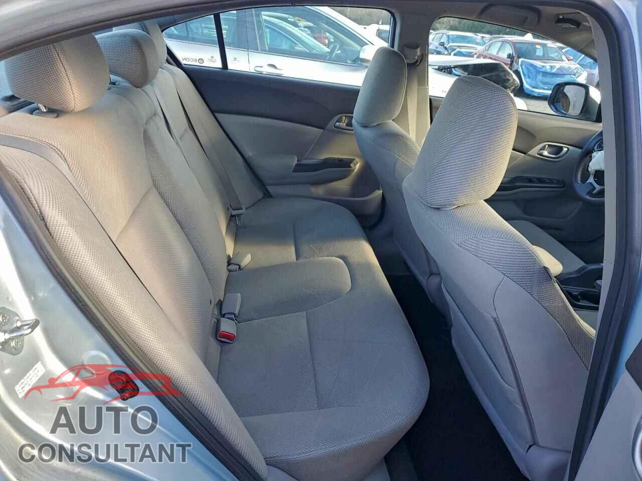 HONDA CIVIC 2012 - 2HGFB2F52CH540647
