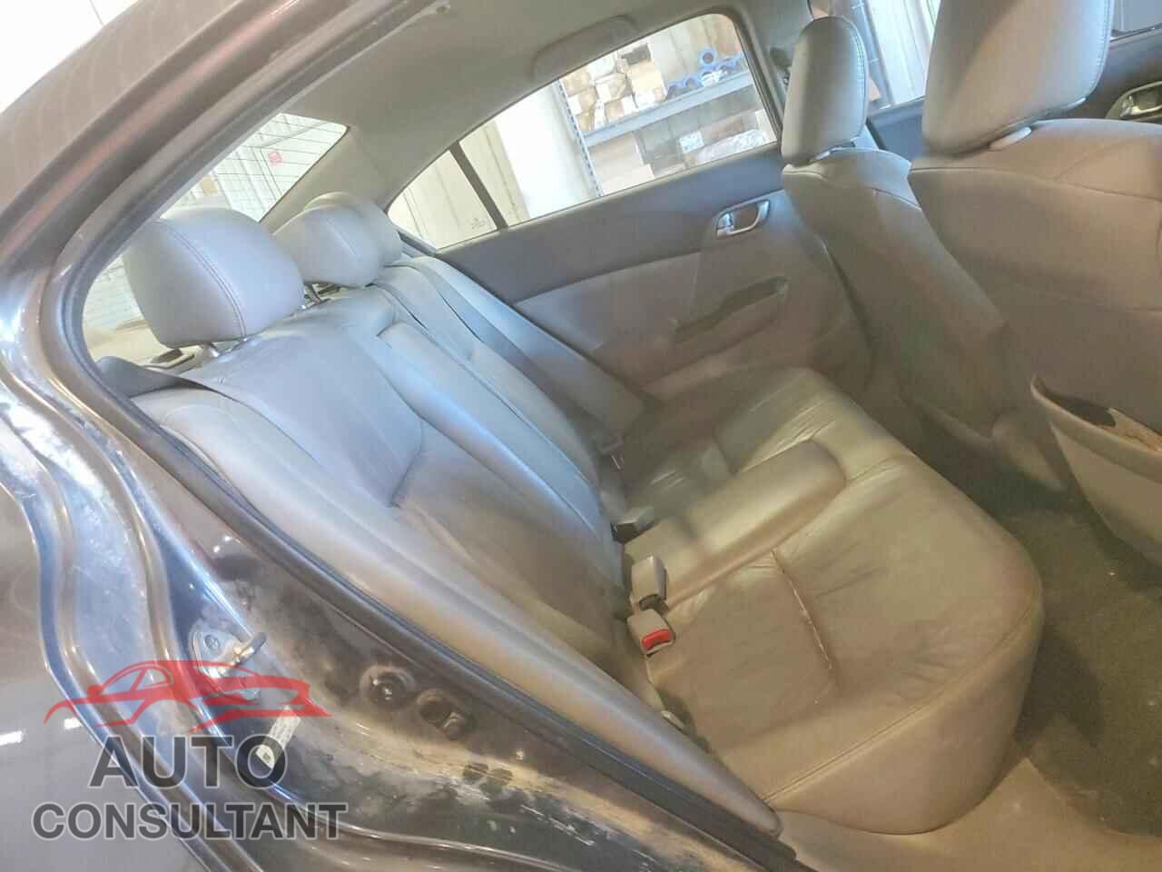 HONDA CIVIC 2012 - 2HGFB2F90CH568742