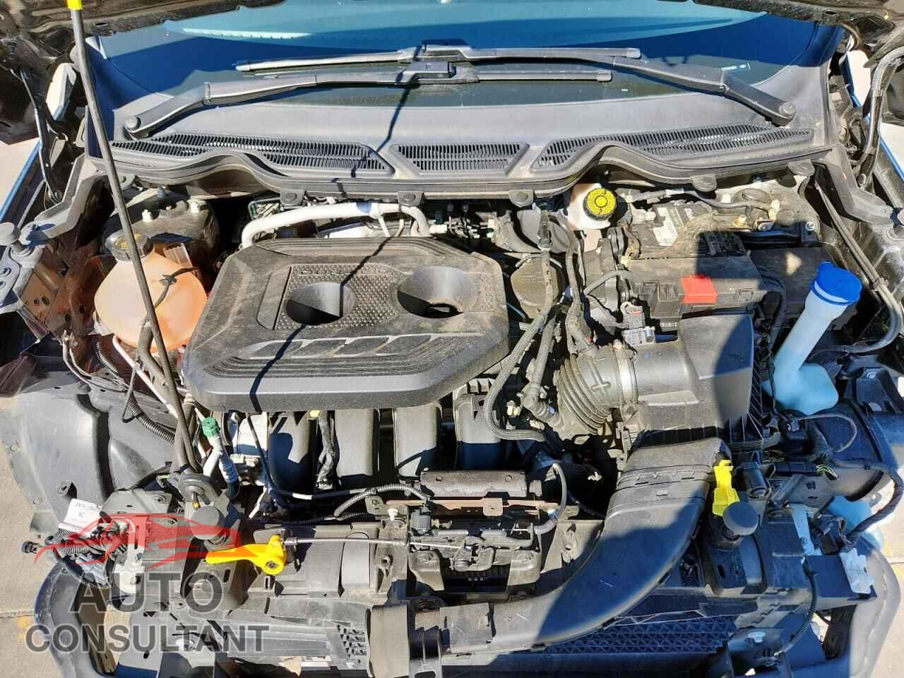 FORD ECOSPORT 2021 - MAJ6S3KL5MC401924