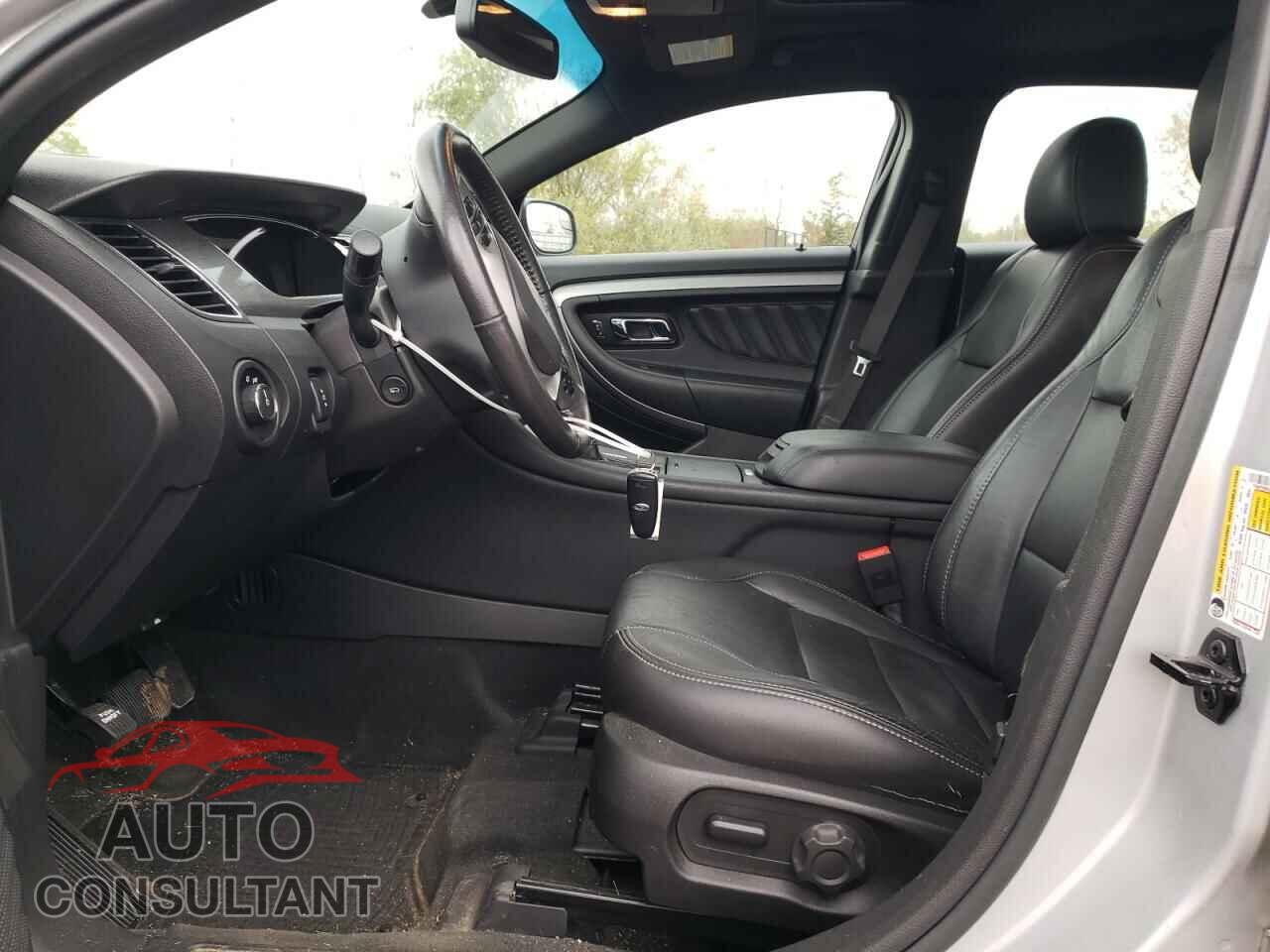 FORD TAURUS 2016 - 1FAHP2H85GG136037