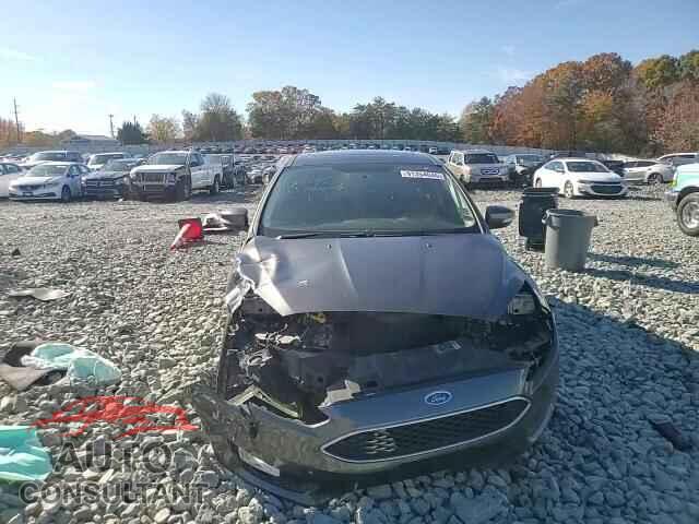 FORD FOCUS 2017 - 1FADP3H24HL236865