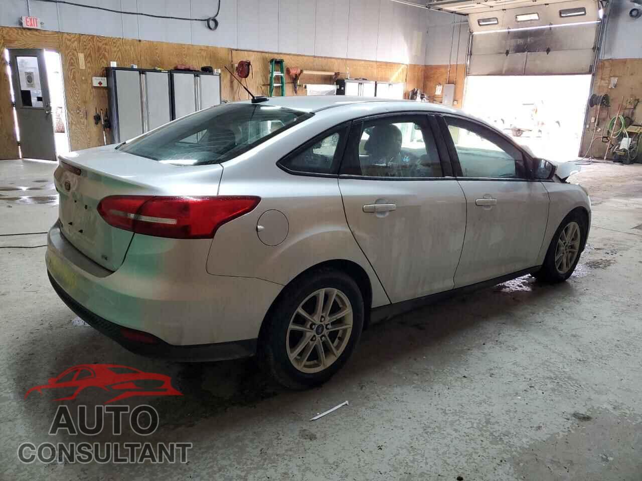 FORD FOCUS 2017 - 1FADP3F29HL224181
