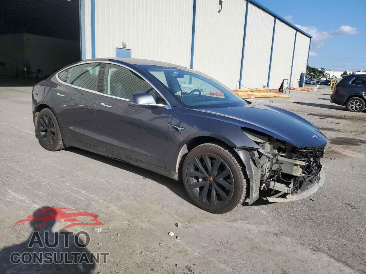 TESLA MODEL 3 2018 - 5YJ3E1EA5JF045413
