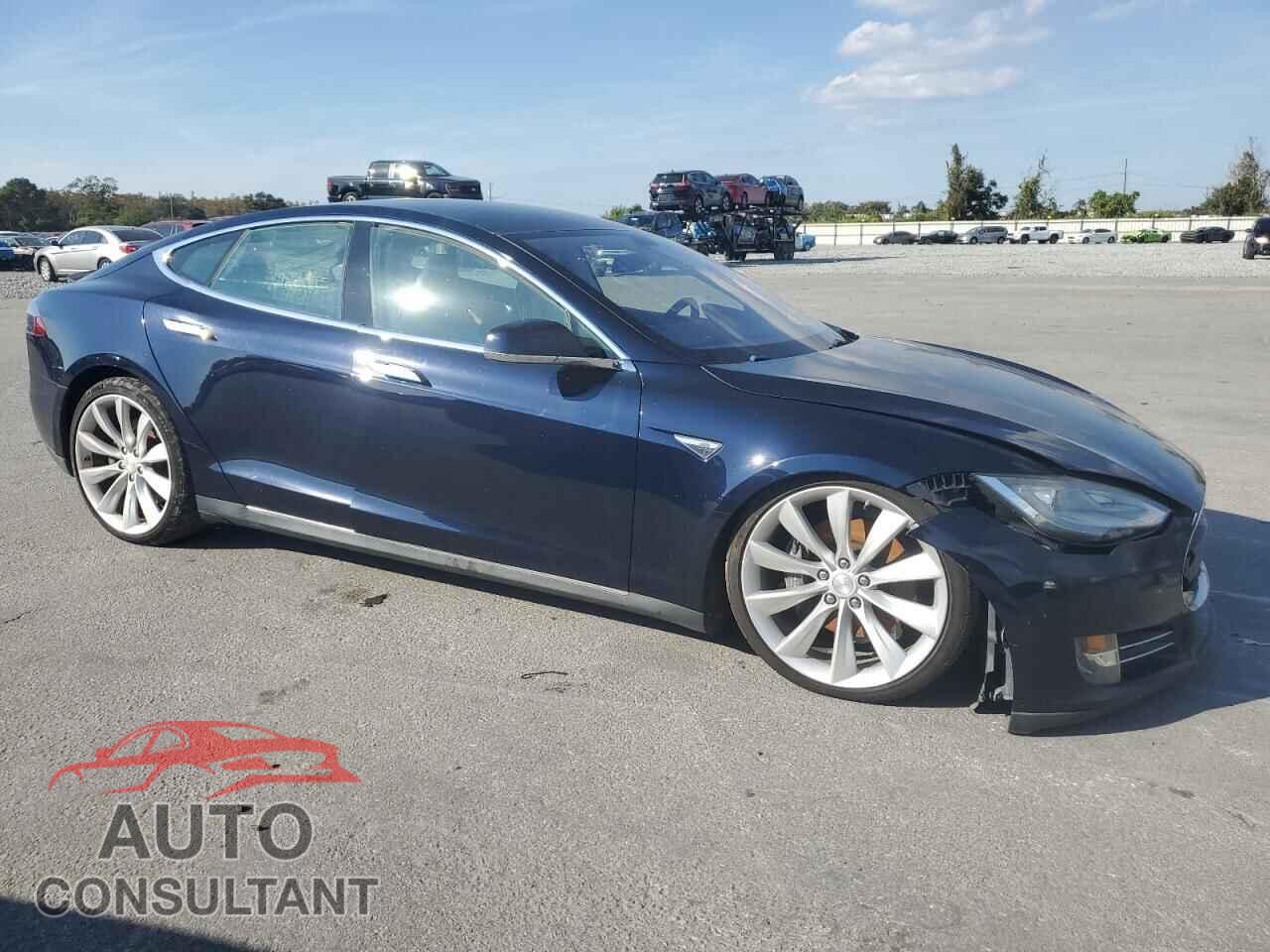TESLA MODEL S 2013 - 5YJSA1DP2DFP14707