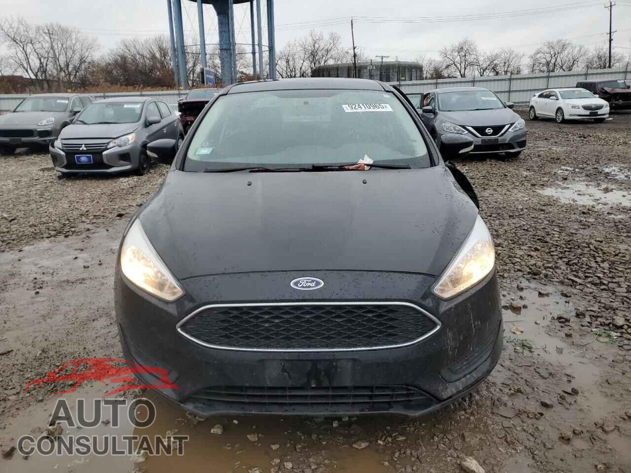 FORD FOCUS 2016 - 1FADP3F2XGL233096