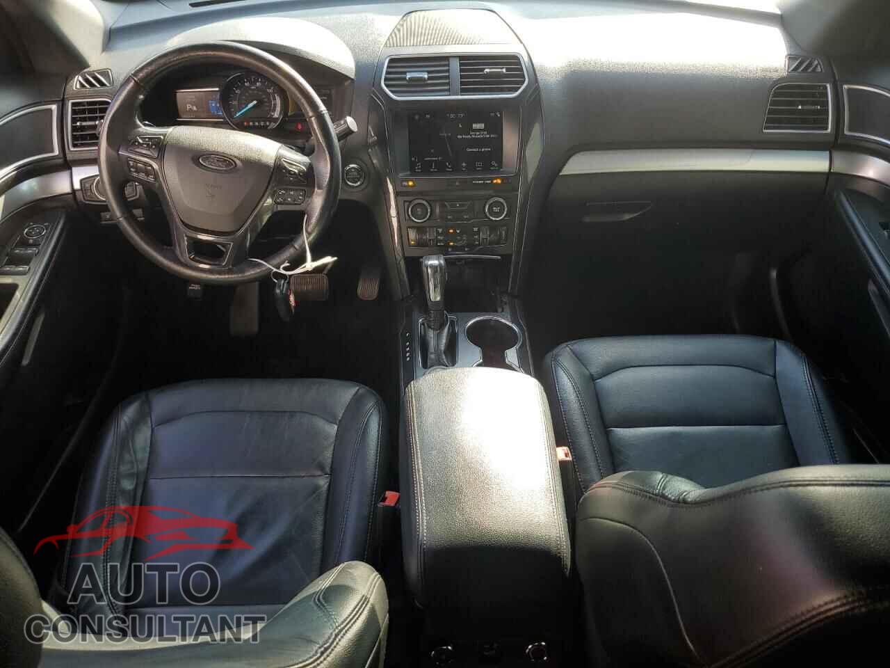 FORD EXPLORER 2017 - 1FM5K8D83HGA09322
