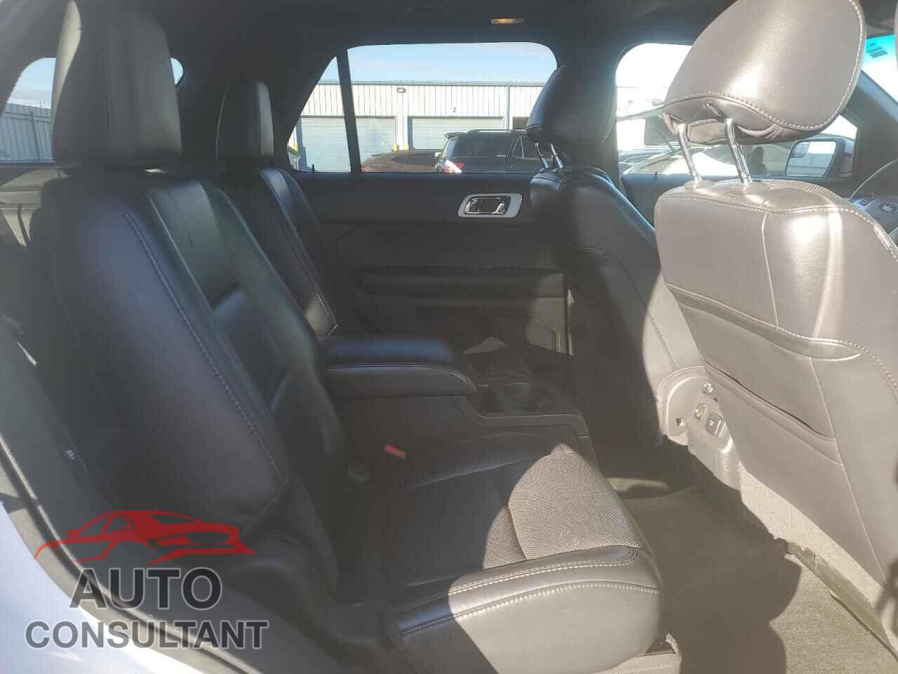 FORD EXPLORER 2012 - 1FMHK8F82CGA40290