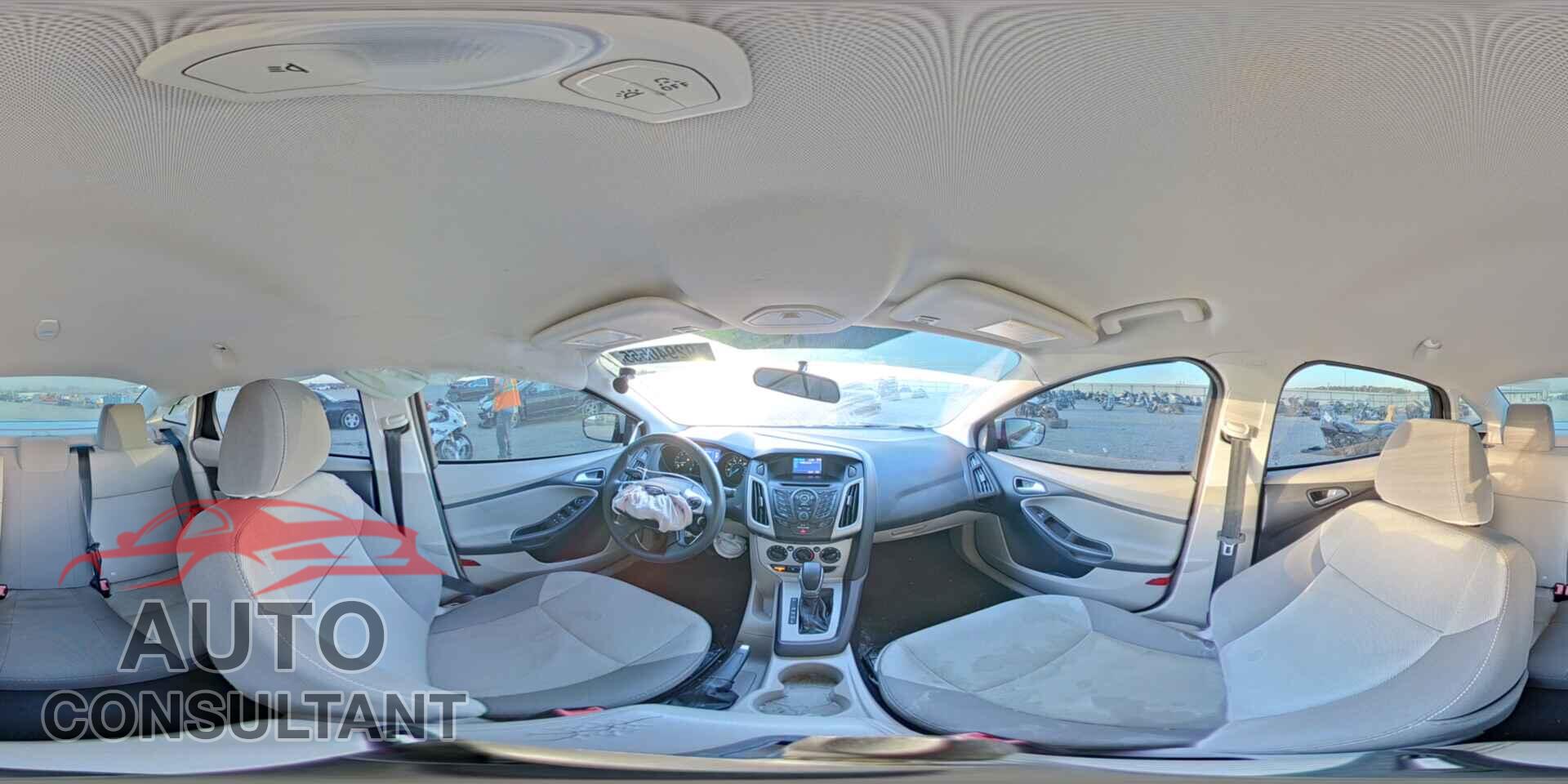 FORD FOCUS 2014 - 1FADP3F29EL420228