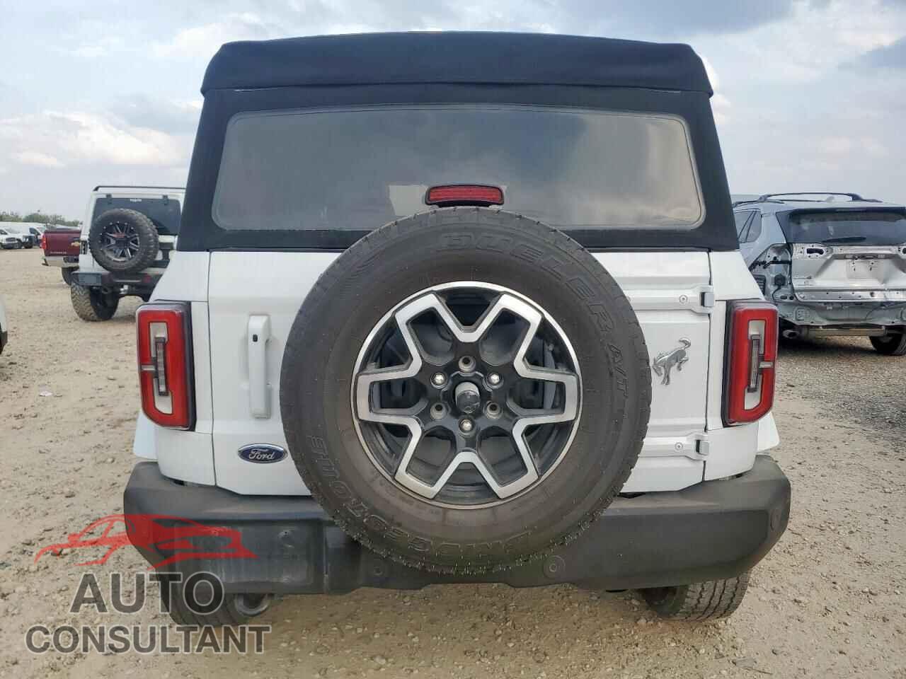FORD BRONCO 2023 - 1FMEE5DP5PLB17492
