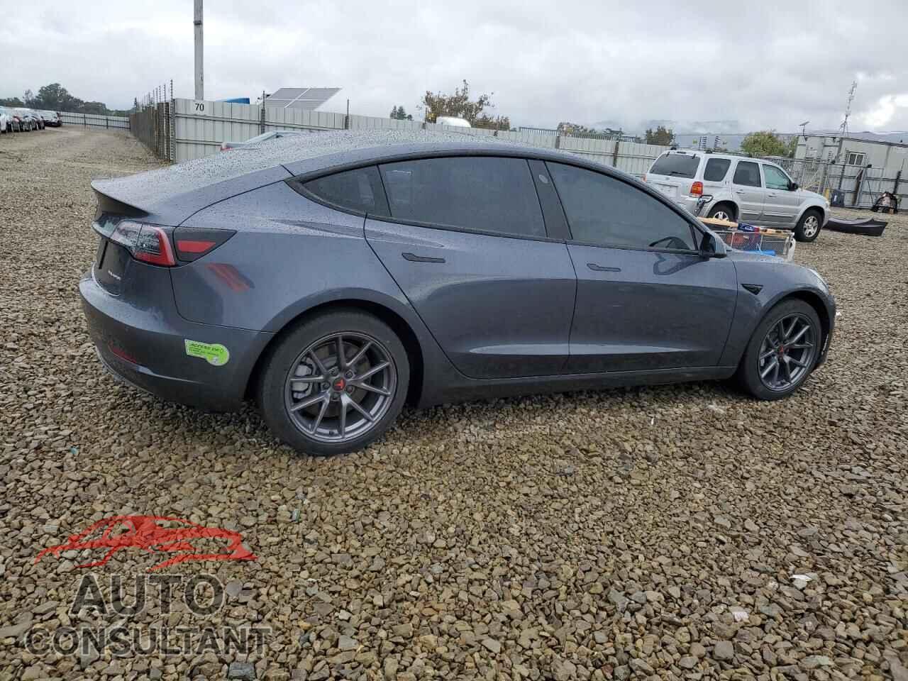 TESLA MODEL 3 2022 - 5YJ3E1EB0NF320796