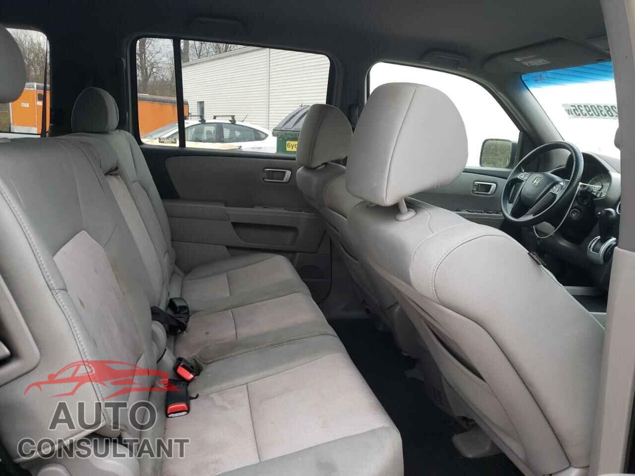 HONDA PILOT 2009 - 5FNYF48479B025525