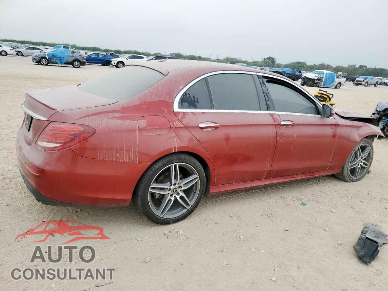 MERCEDES-BENZ E-CLASS 2018 - WDDZF4JB7JA317367