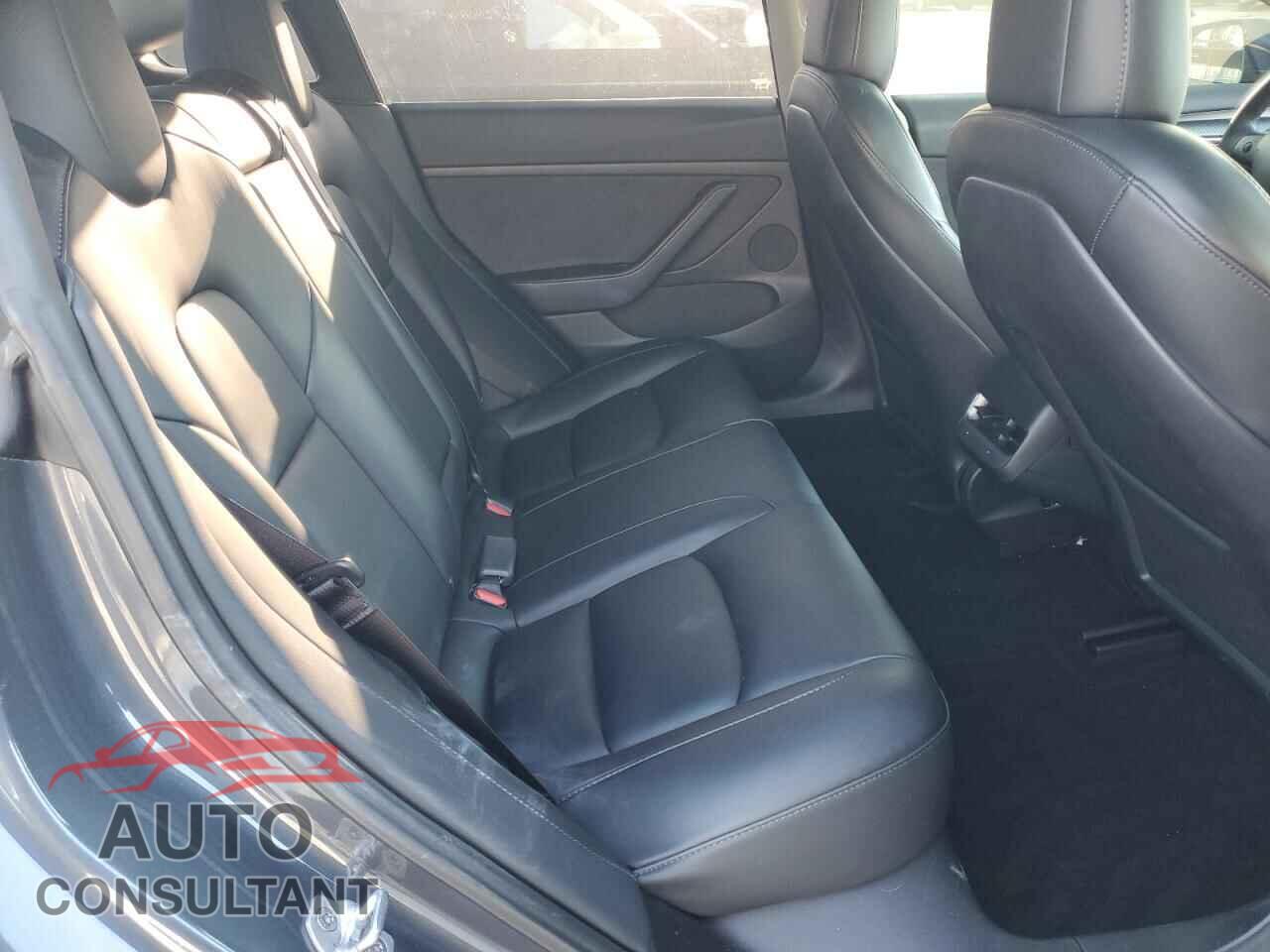 TESLA MODEL 3 2023 - 5YJ3E1EA9PF402181