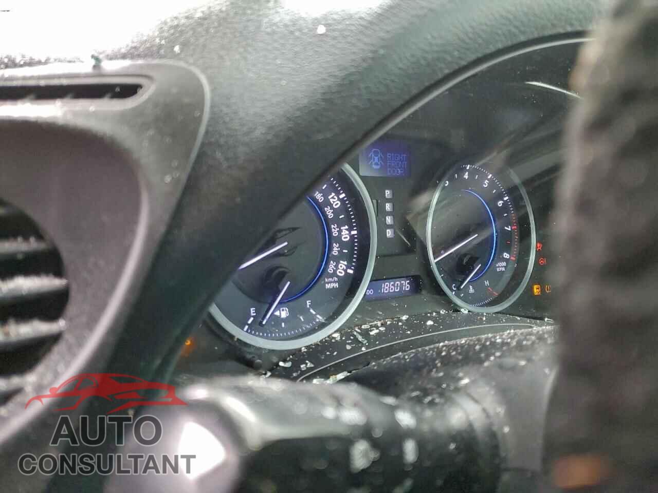 LEXUS IS 2011 - JTHBF5C2XB5134097