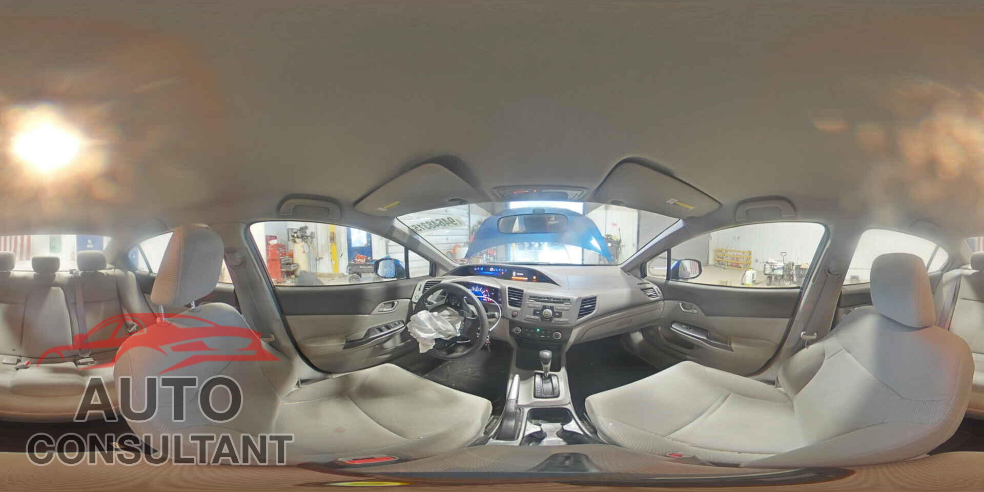 HONDA CIVIC 2012 - 2HGFB2F52CH502271