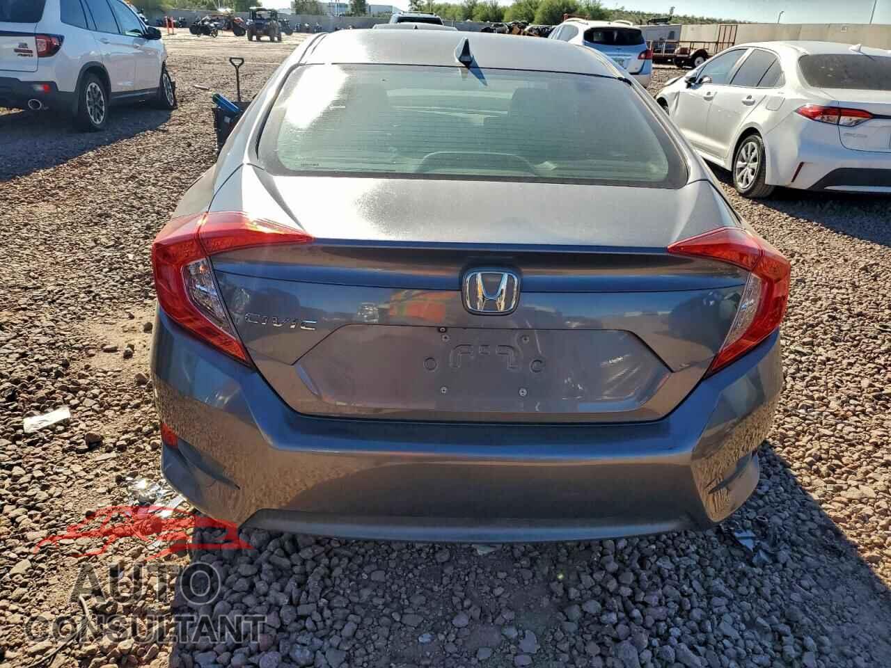 HONDA CIVIC 2017 - 19XFC2F71HE056260