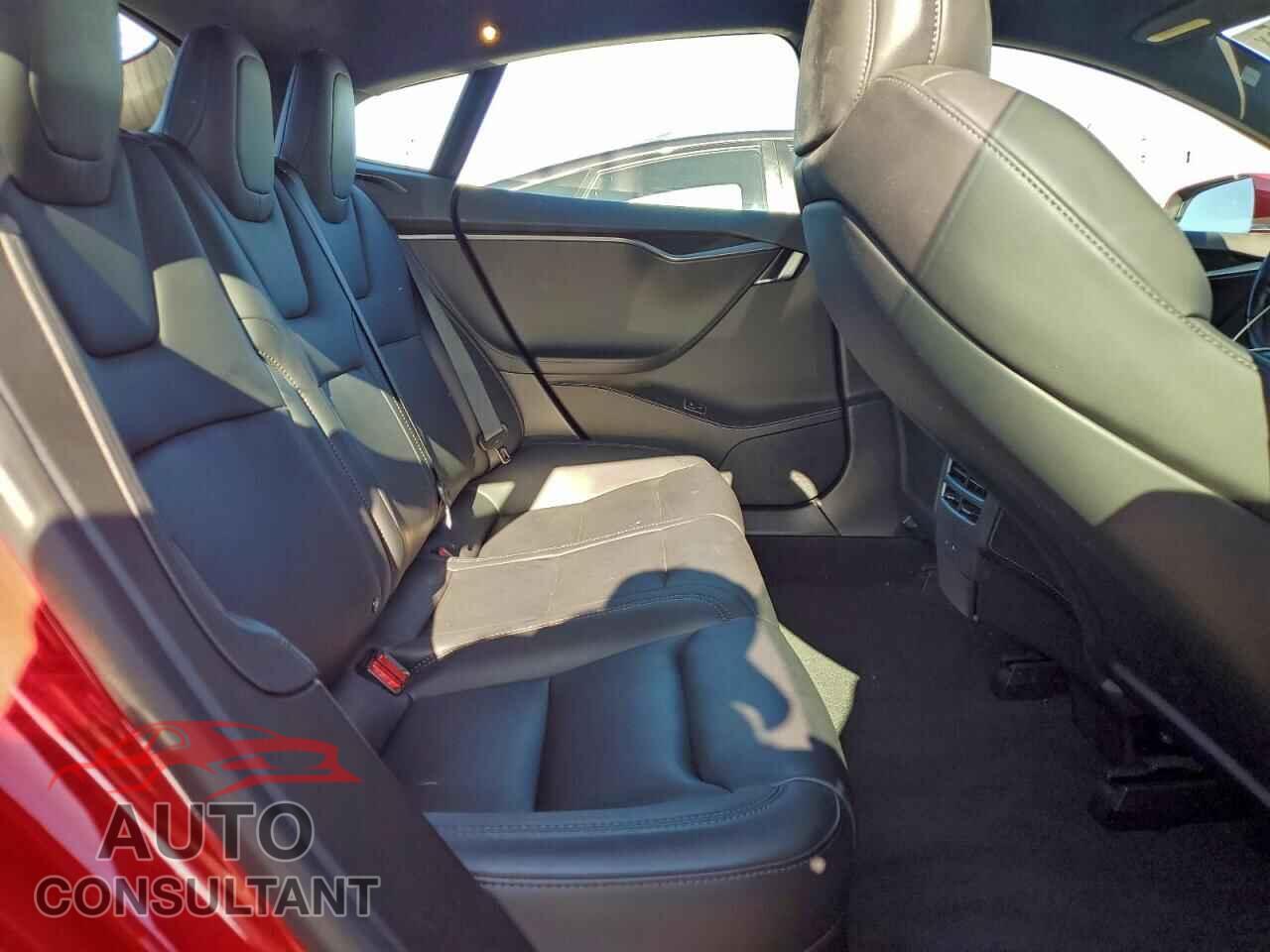 TESLA MODEL S 2021 - 5YJSA1E27MF427768