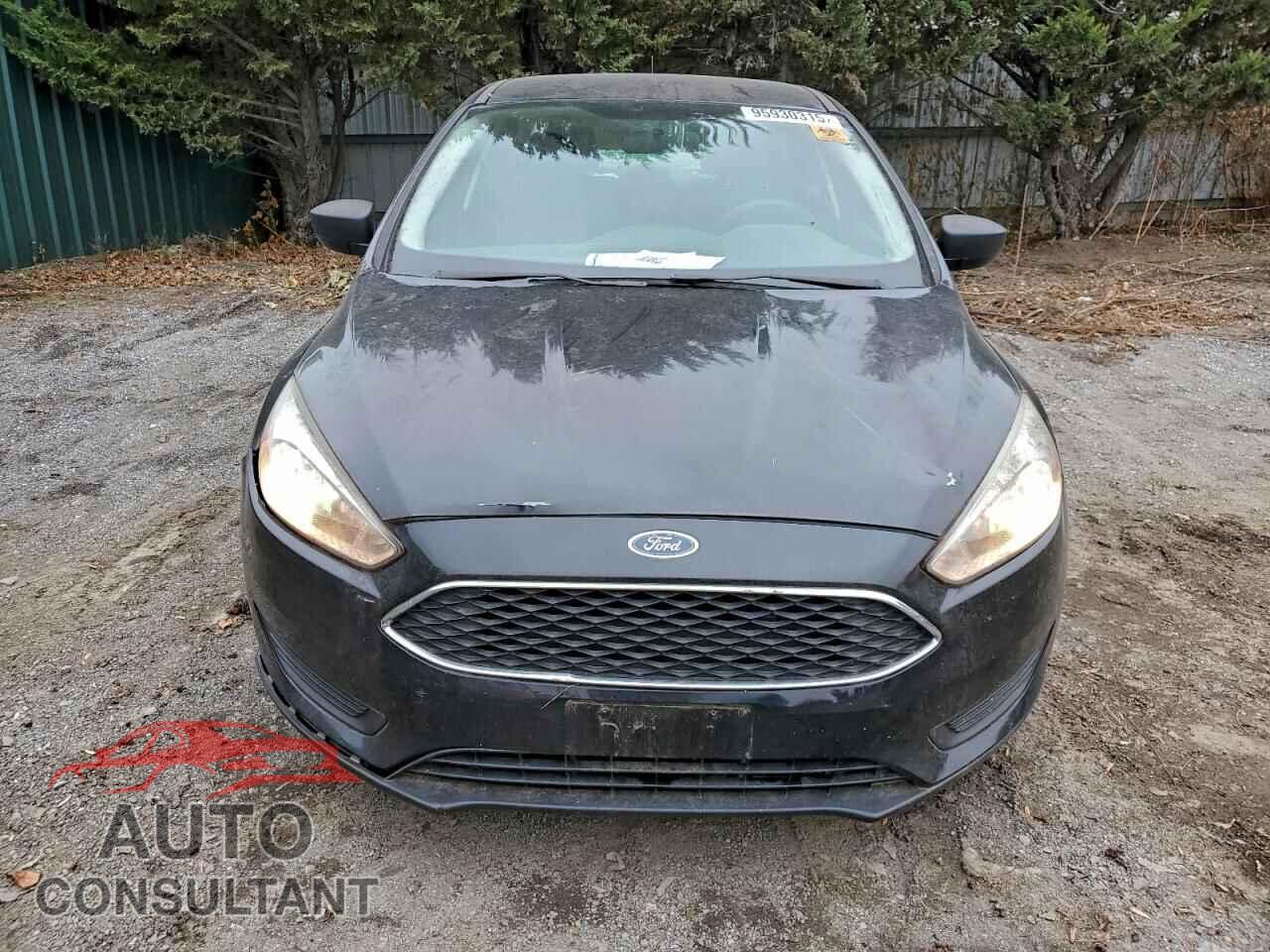 FORD FOCUS 2018 - 1FADP3E20JL202075