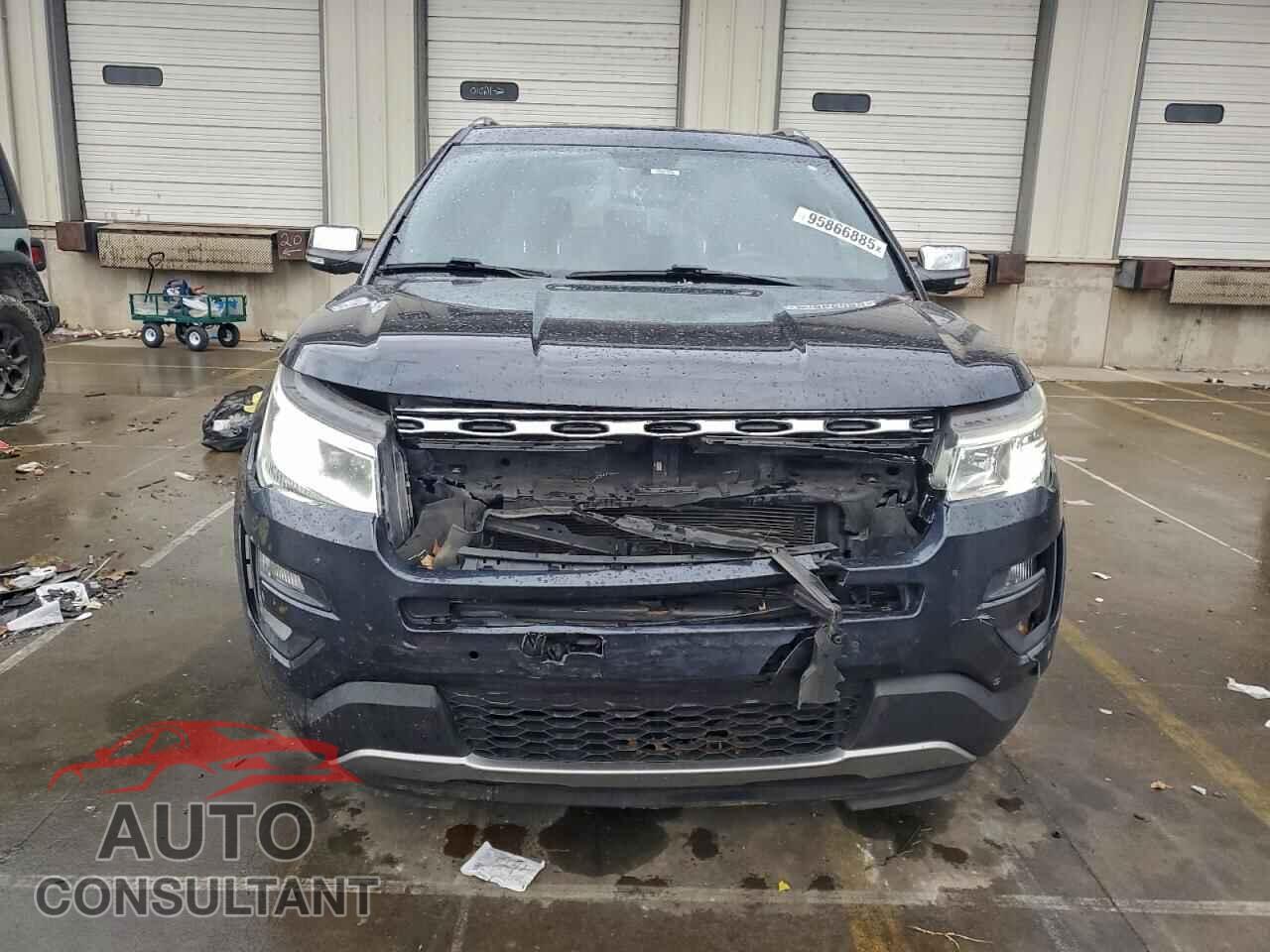 FORD EXPLORER 2017 - 1FM5K7D8XHGD97904