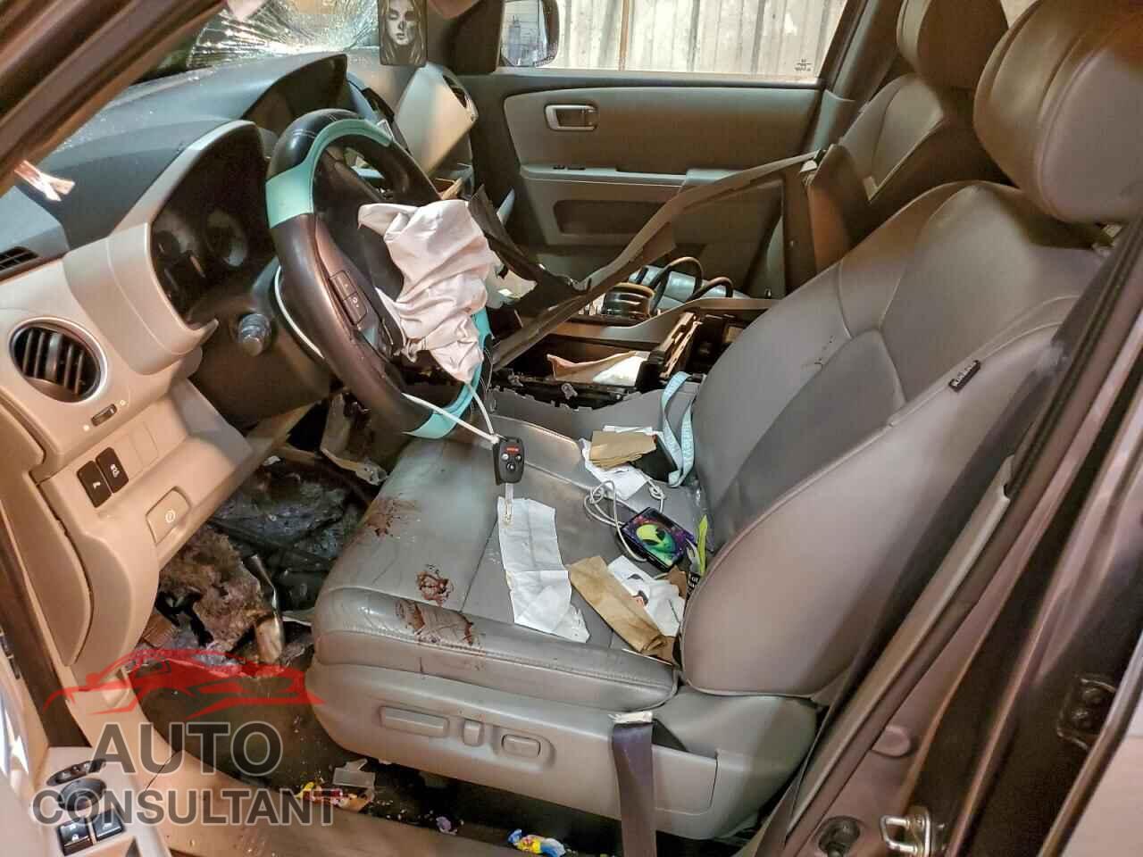 HONDA PILOT 2013 - 5FNYF3H95DB019091