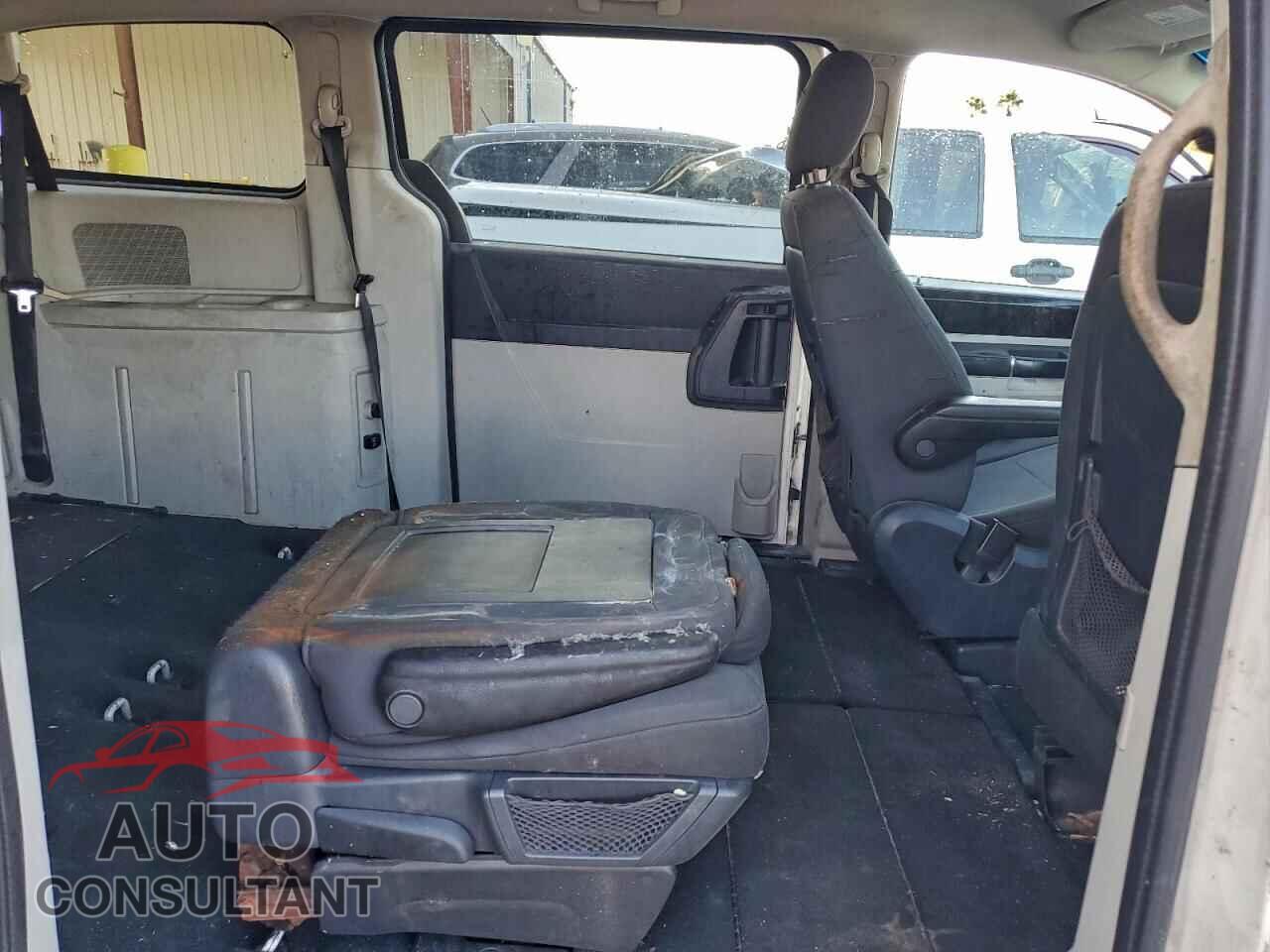 DODGE CARAVAN 2010 - 2D4RN5D10AR209760