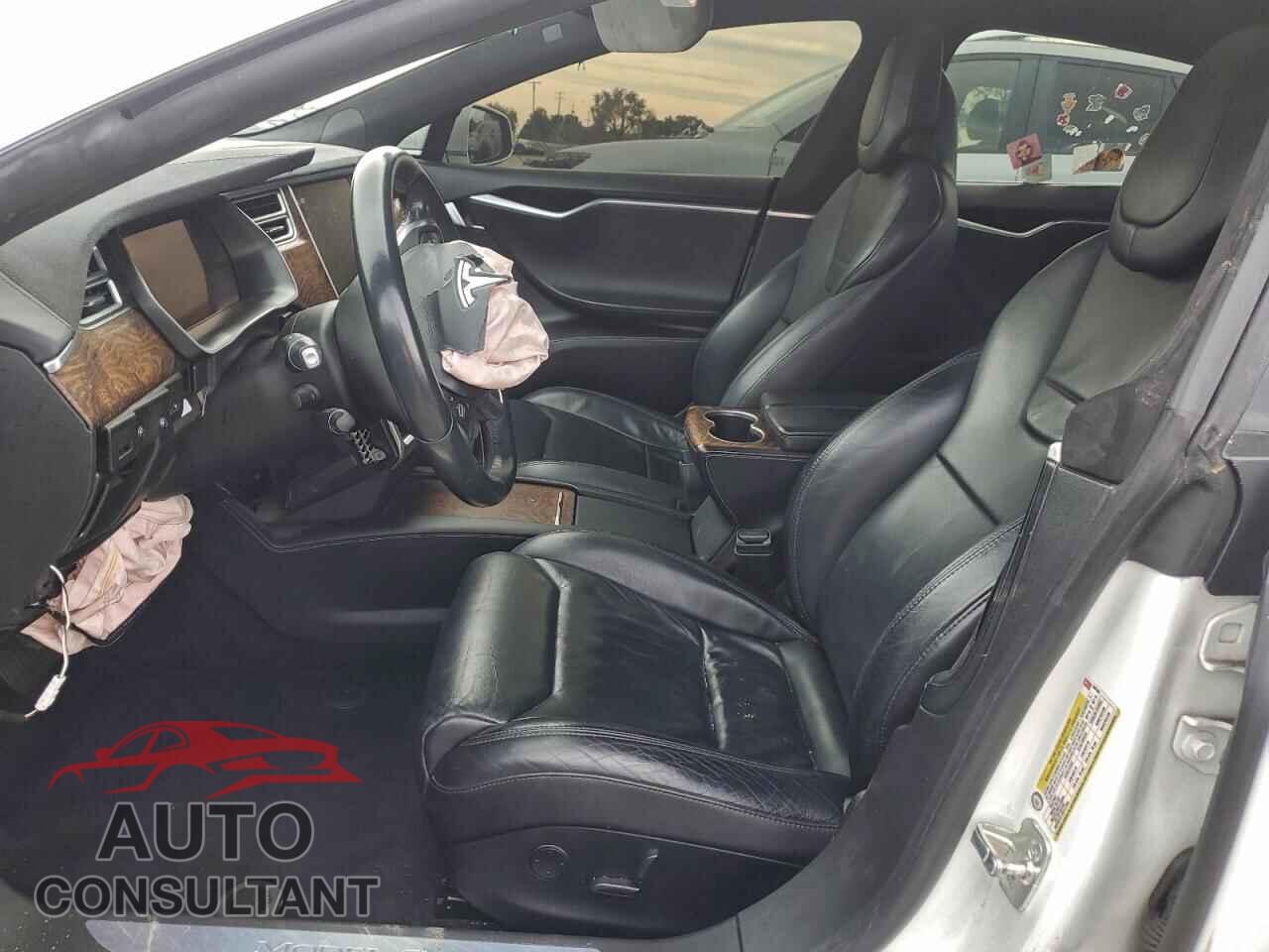 TESLA MODEL S 2017 - 5YJSA1E28HF200482