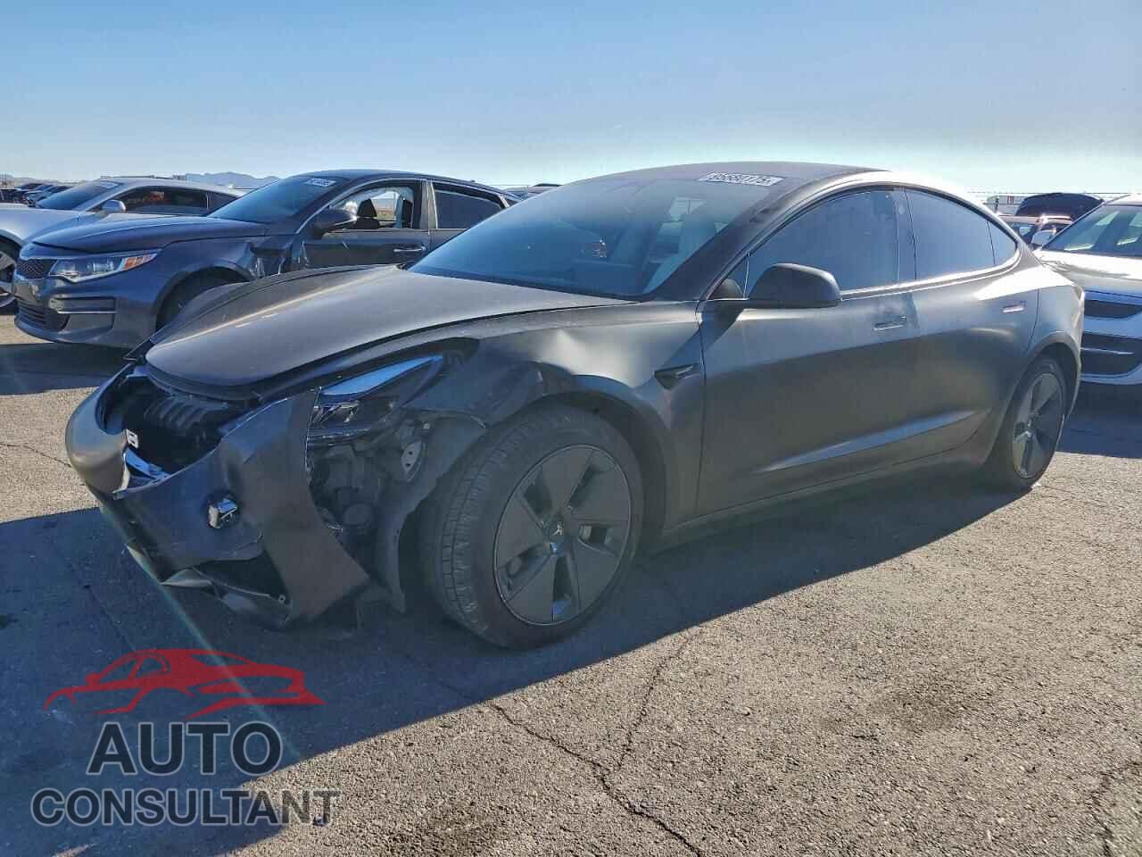 TESLA MODEL 3 2023 - 5YJ3E1EBXPF661237