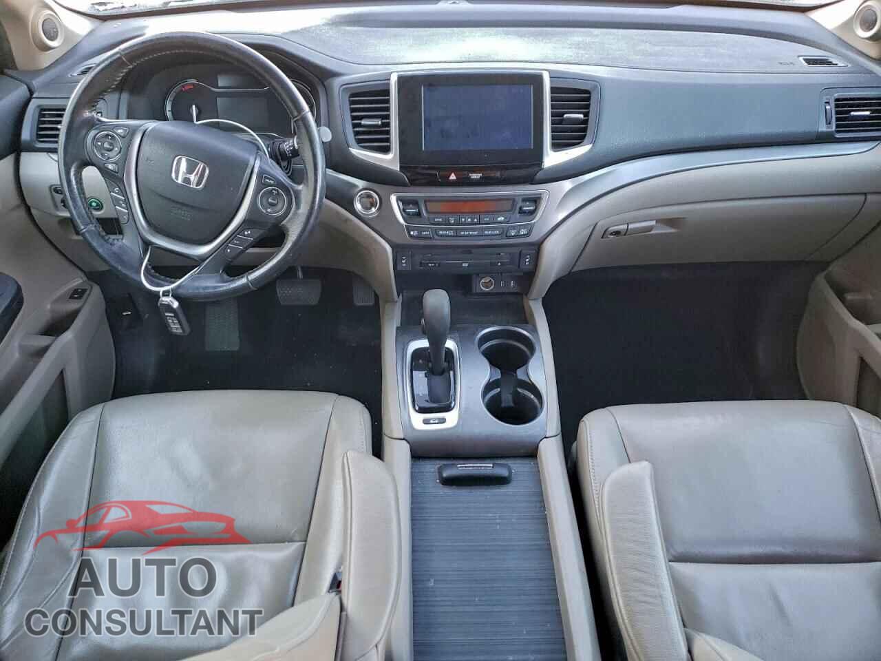 HONDA PILOT 2016 - 5FNYF6H85GB097657