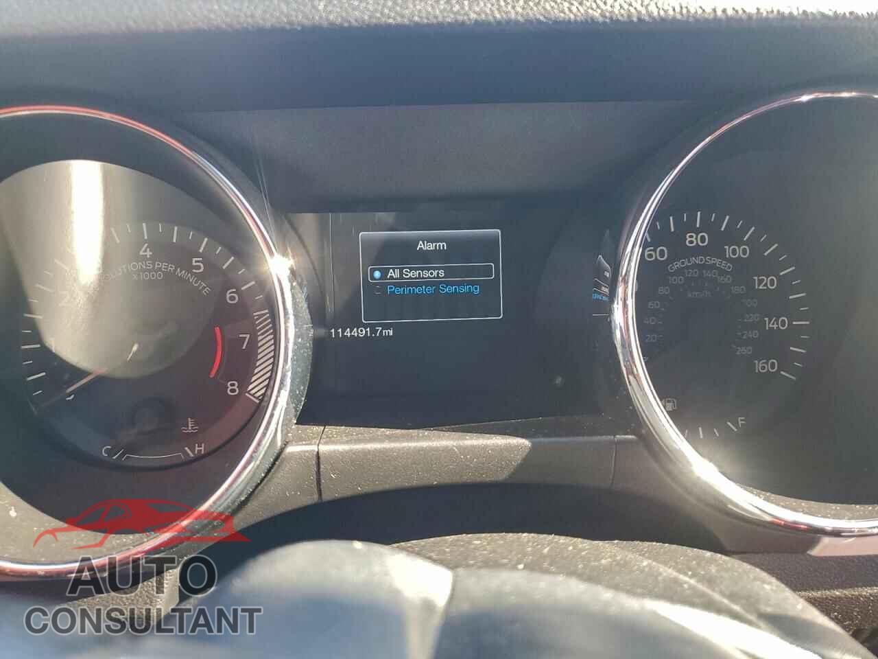 FORD MUSTANG 2015 - 1FA6P8CF3F5379520