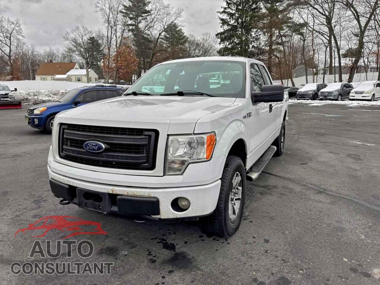 FORD F-150 2013 - 1FTFX1EF9DFD14550