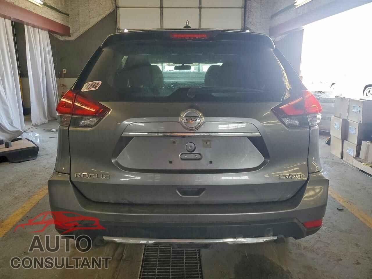 NISSAN ROGUE 2018 - KNMAT2MV8JP586310