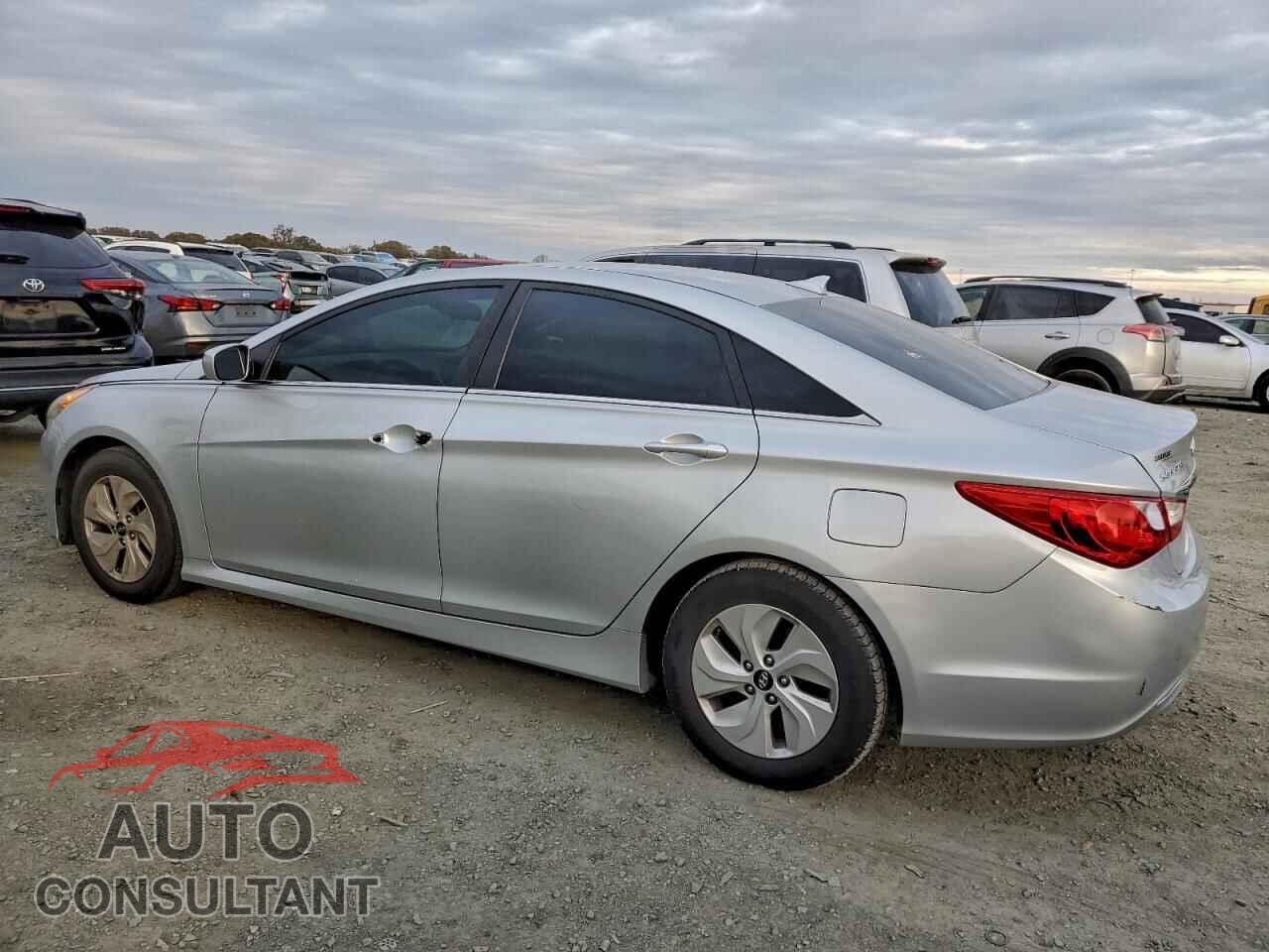 HYUNDAI SONATA 2014 - 5NPEB4AC1EH811588