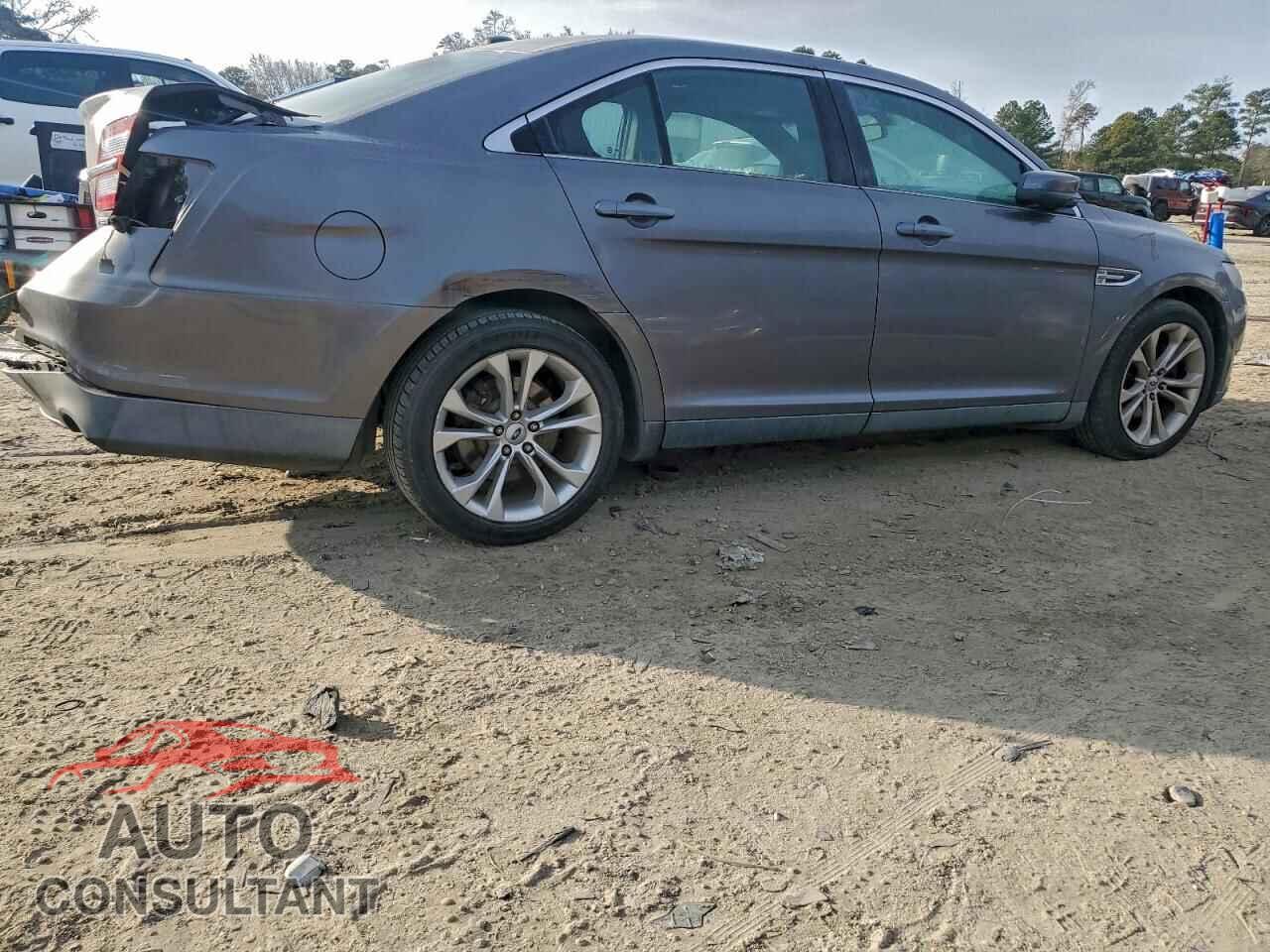 FORD TAURUS 2013 - 1FAHP2E84DG120962