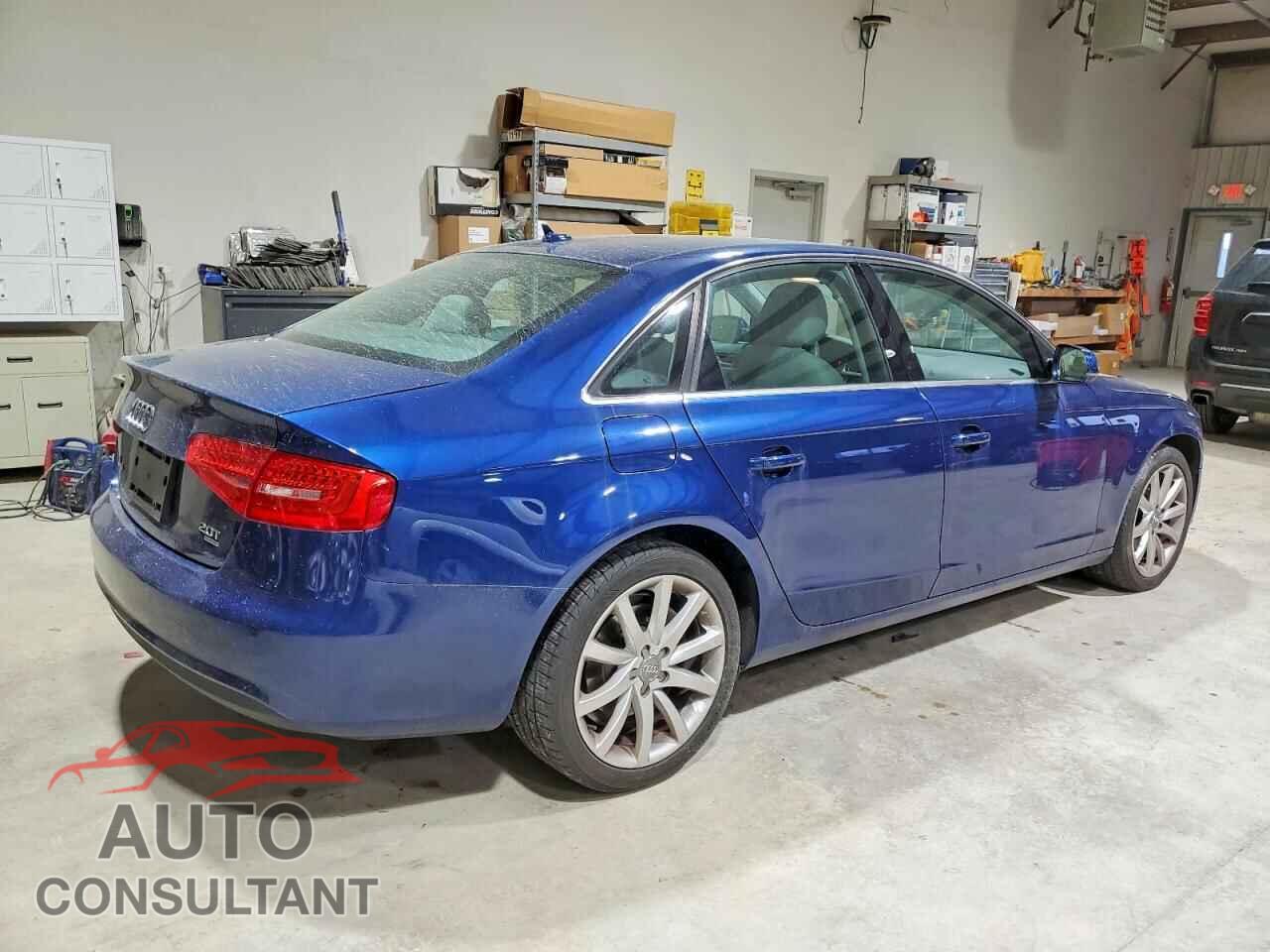 AUDI A4 2013 - WAUFFAFL4DN027868