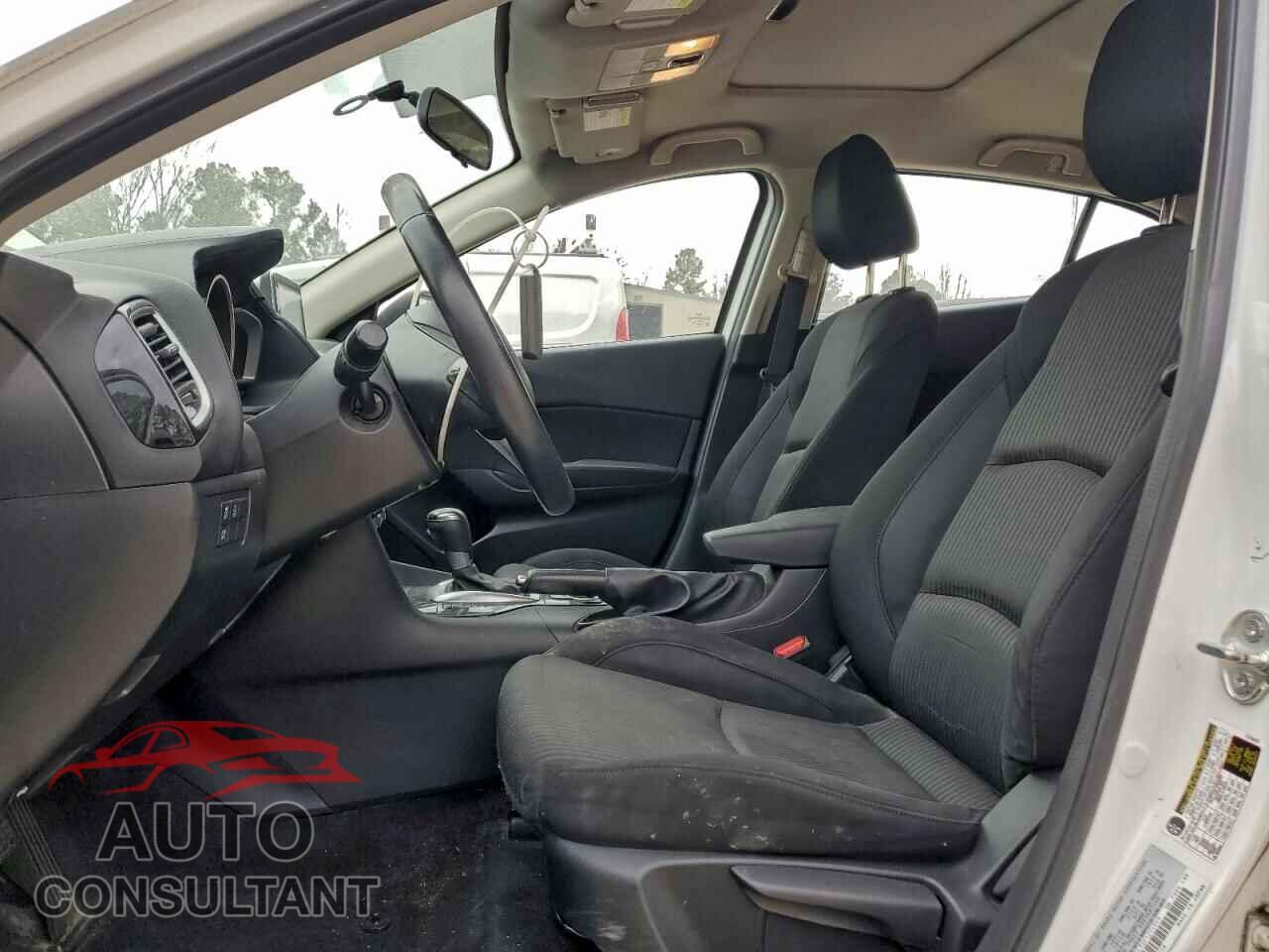 MAZDA 3 2015 - JM1BM1L72F1274959