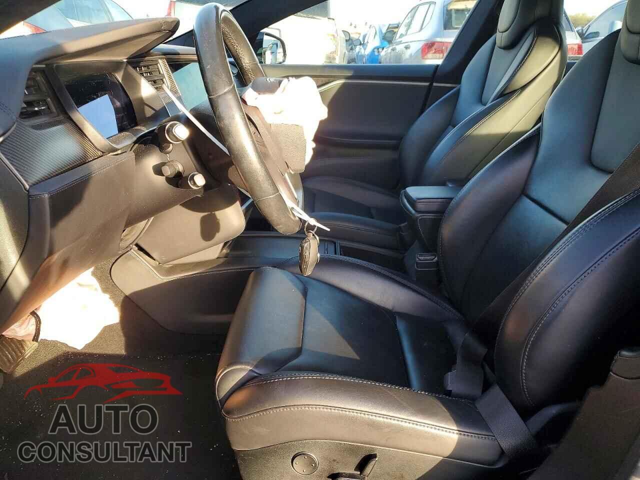 TESLA MODEL S 2018 - 5YJSA1E27JF258721