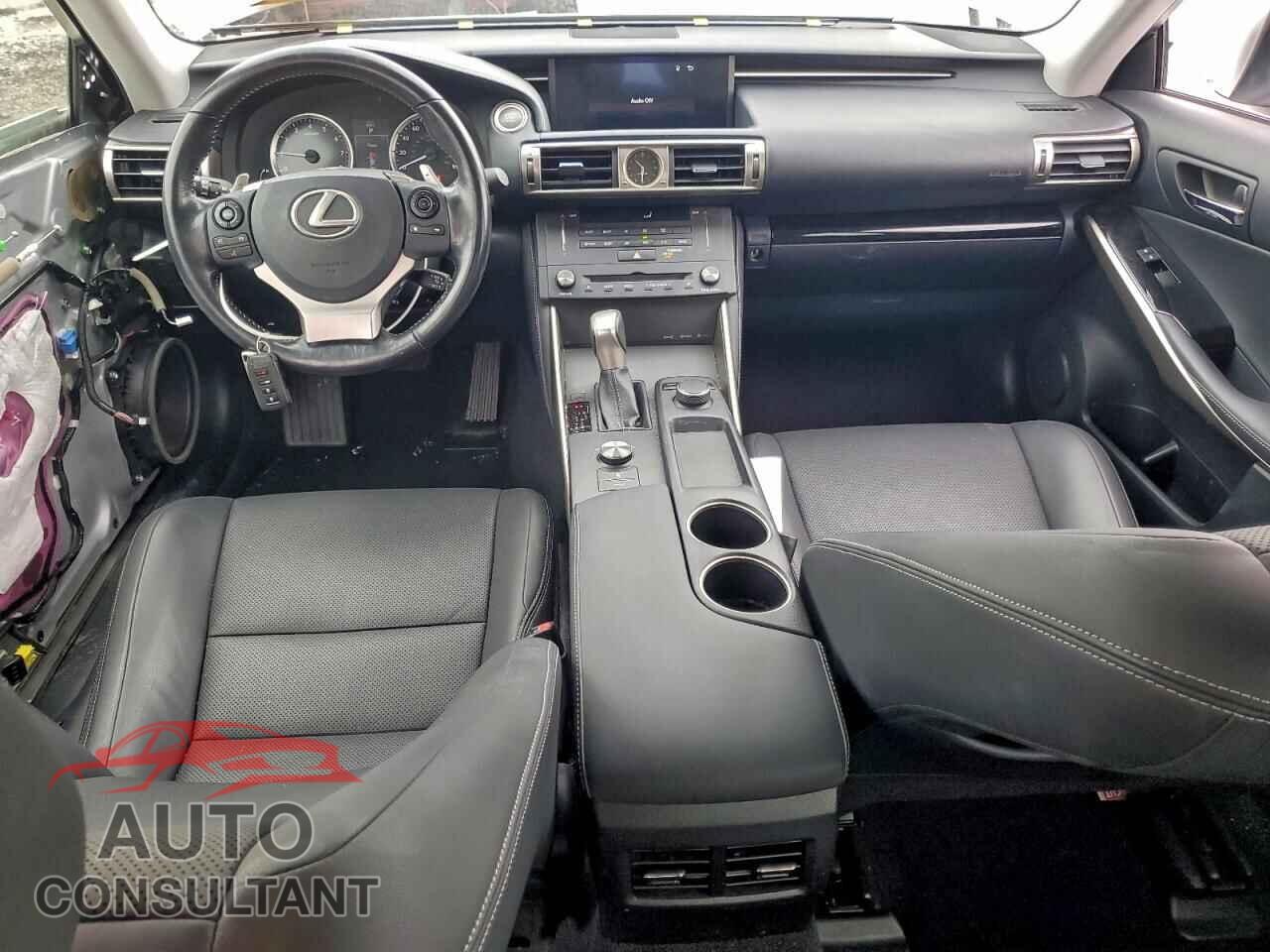 LEXUS IS 2016 - JTHBA1D29G5010481