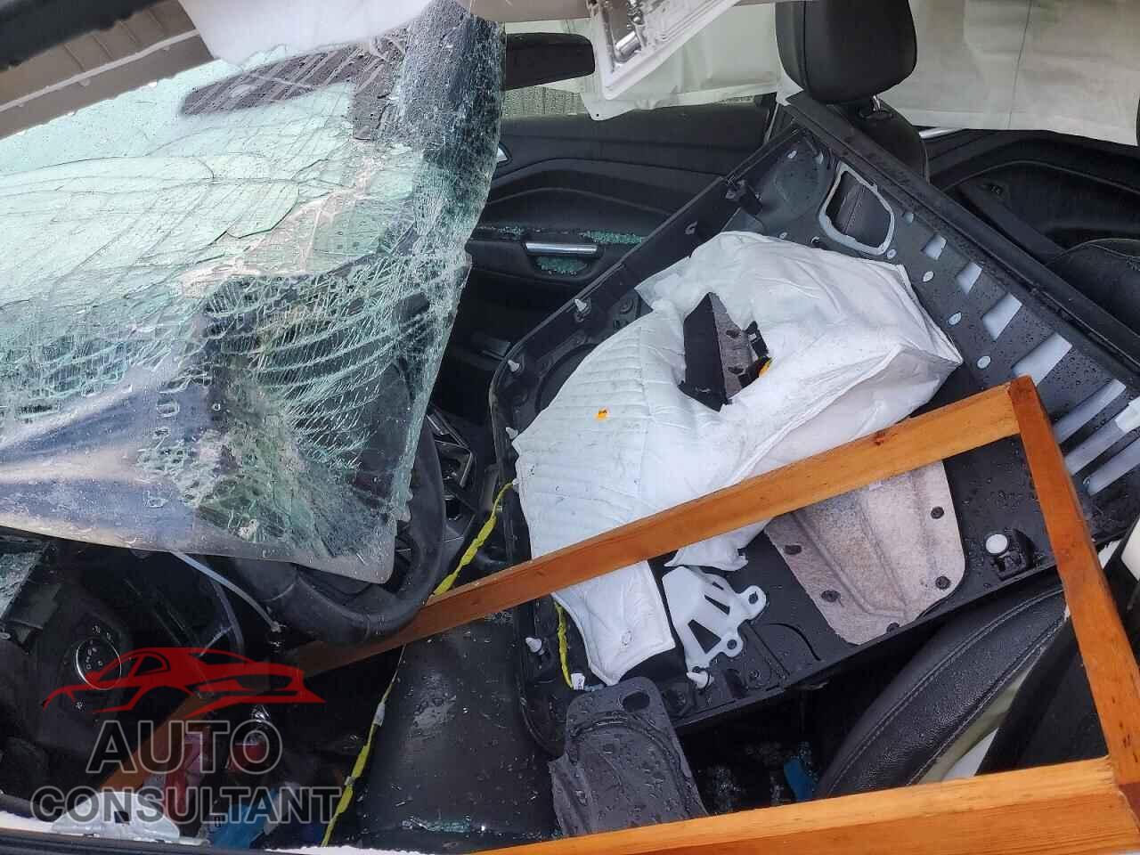 FORD CMAX 2014 - 1FADP5BU6EL514330