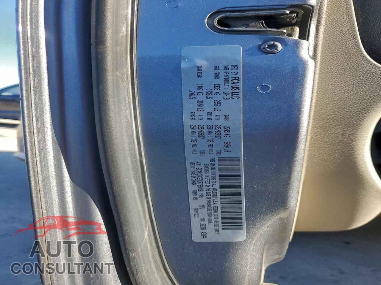 DODGE CARAVAN 2019 - 2C4RDGCG3KR788018
