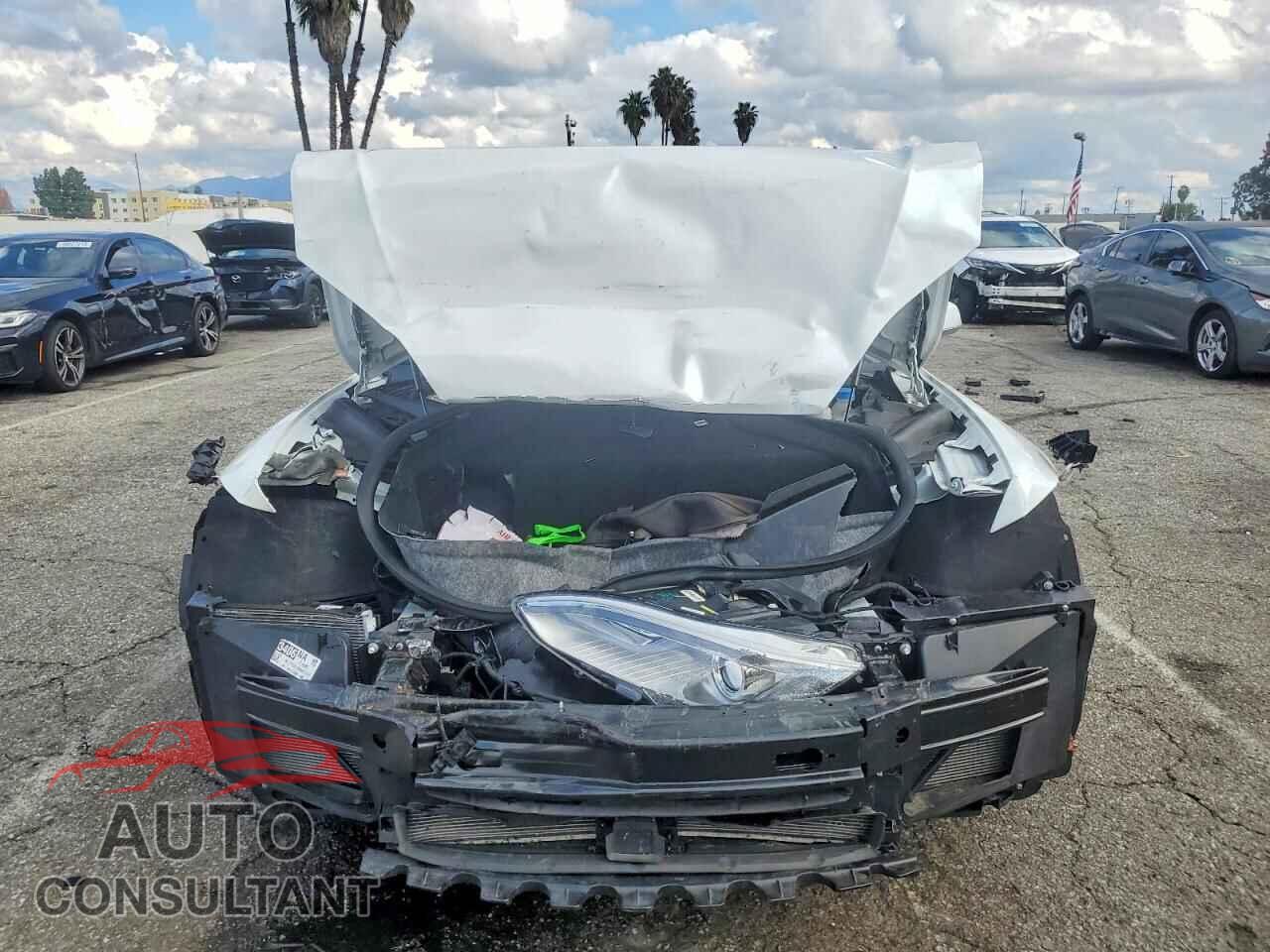 TESLA MODEL S 2016 - 5YJSA1E28GF134921