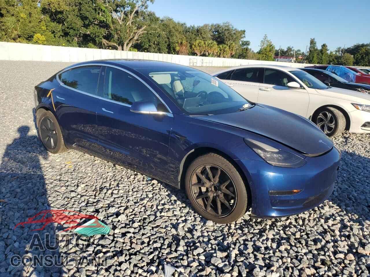 TESLA MODEL 3 2018 - 5YJ3E1EA5JF013688