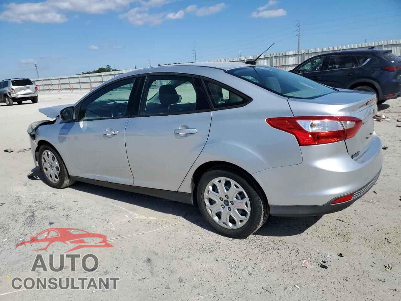 FORD FOCUS 2012 - 1FAHP3F29CL129985