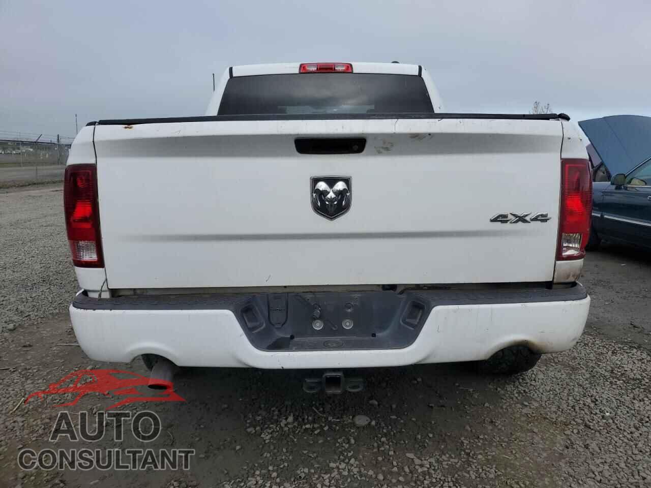 DODGE RAM 1500 2012 - 1C6RD7KT2CS180304