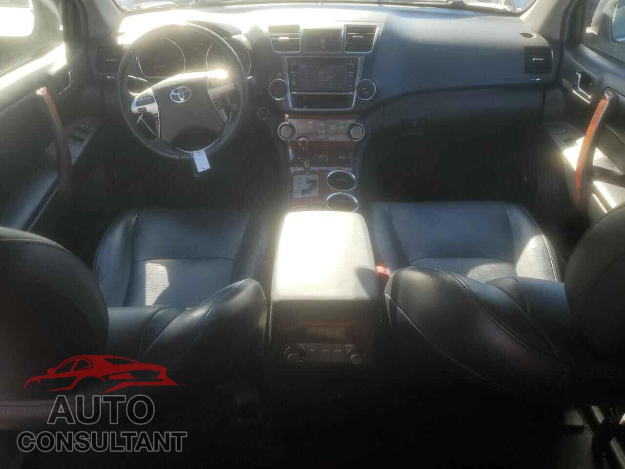 TOYOTA HIGHLANDER 2013 - 5TDYK3EH8DS121343