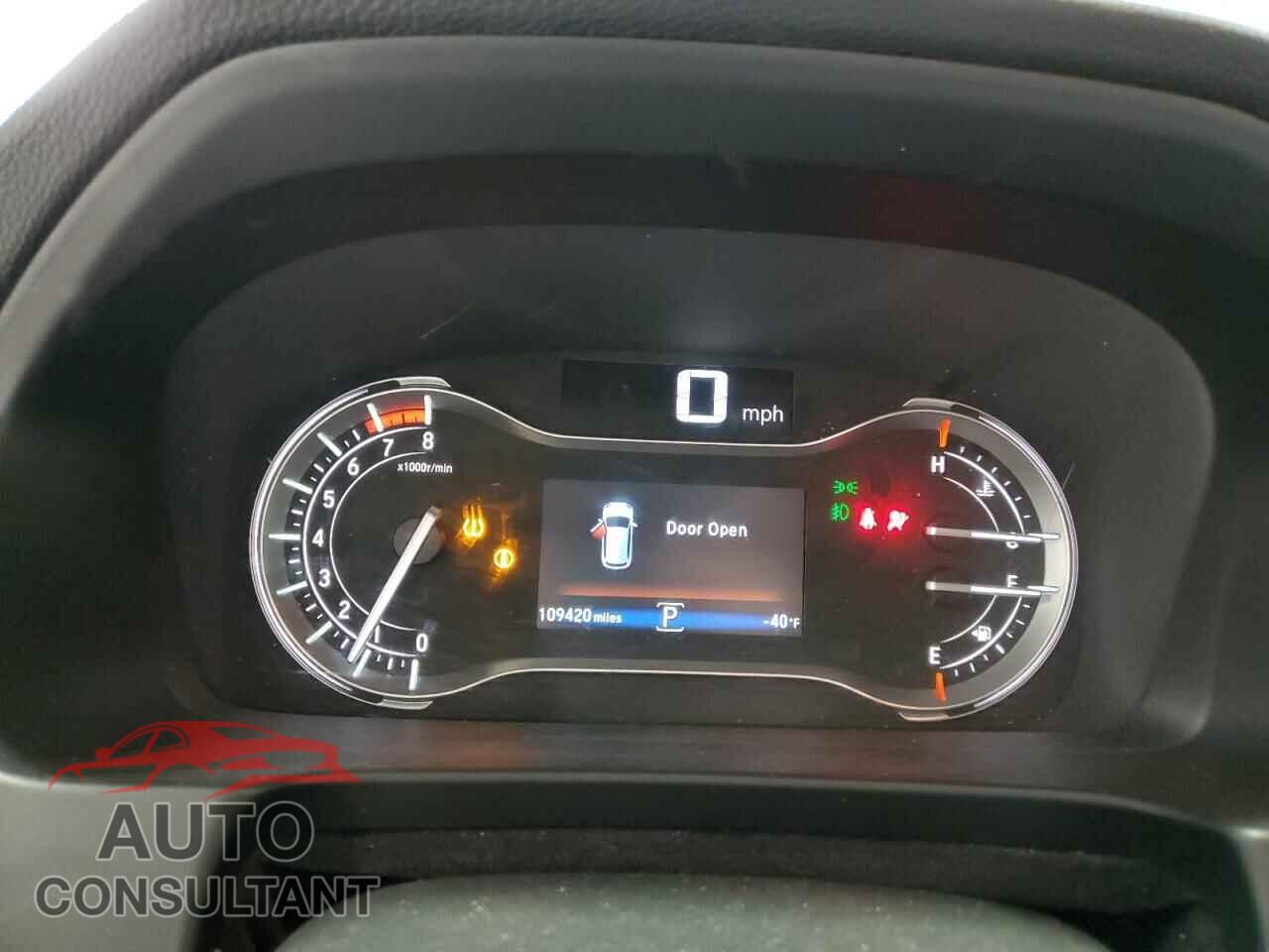 HONDA PILOT 2017 - 5FNYF6H5XHB027529