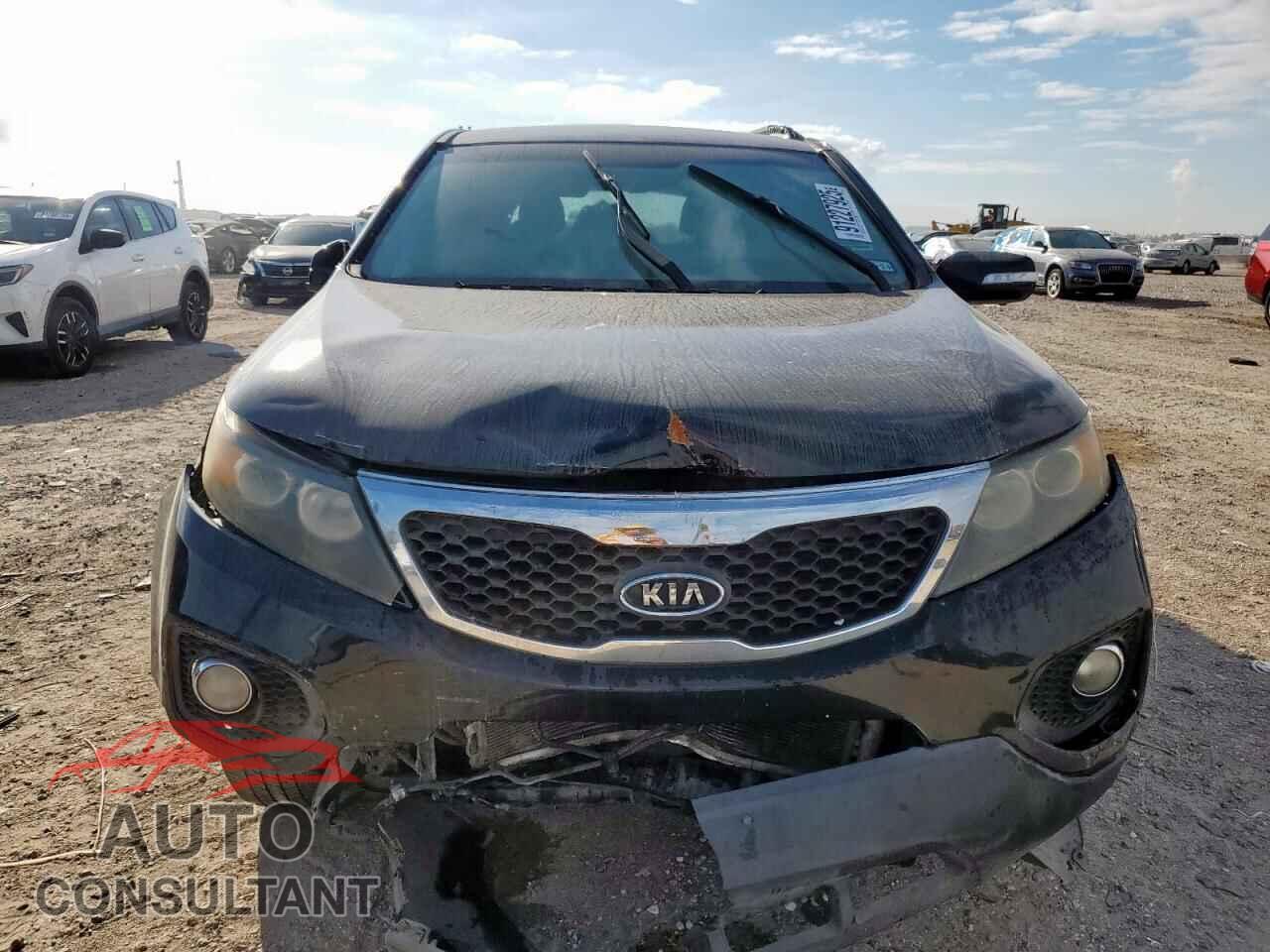KIA SORENTO 2013 - 5XYKT4A69DG324784