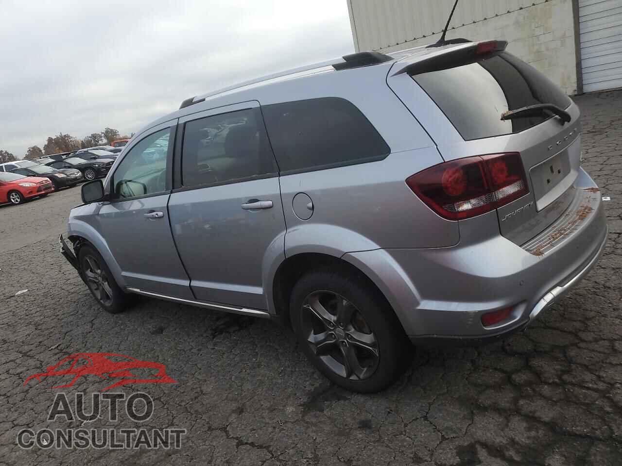 DODGE JOURNEY 2015 - 3C4PDCGGXFT645046